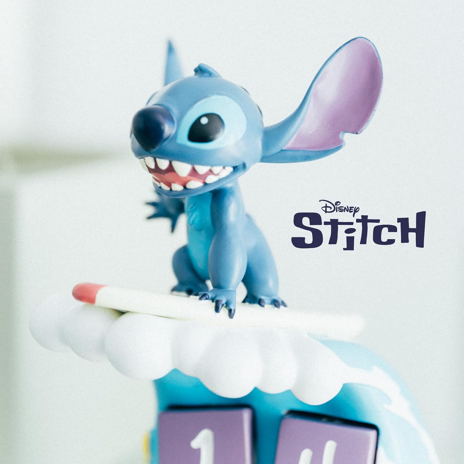 Thumbnail 6 de Calendario Perpetuo Stitch 3D figura 11,7 cm