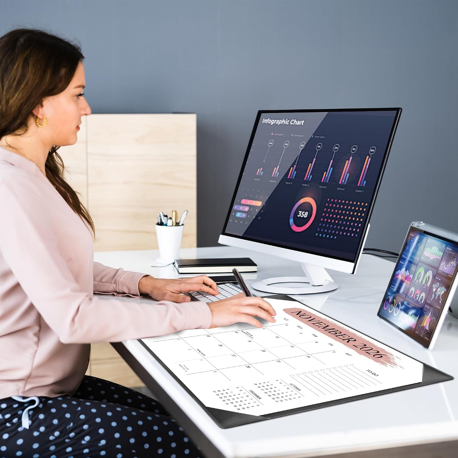 Thumbnail 6 de Telihao C3 Desk Calendar 2026-2027, 22" x 17" with PU Desk Mat
