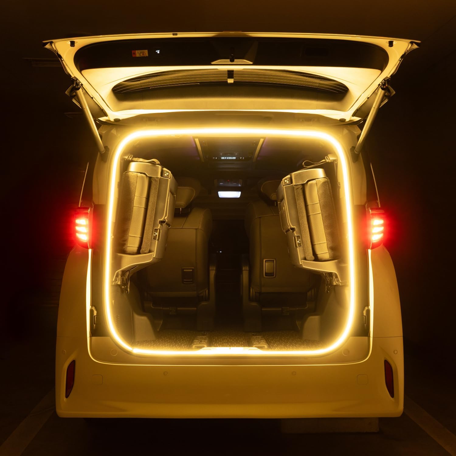 Detalle de セイワ F362 車用LEDテープライト 5.5m・ウォームホワイト・開閉連動