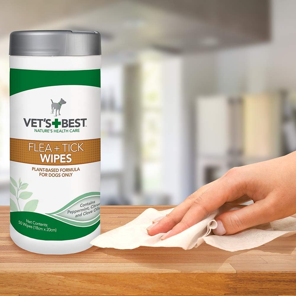 Detalle de Vet's Best Flea & Tick Wipes for Dogs – 50 Wipes