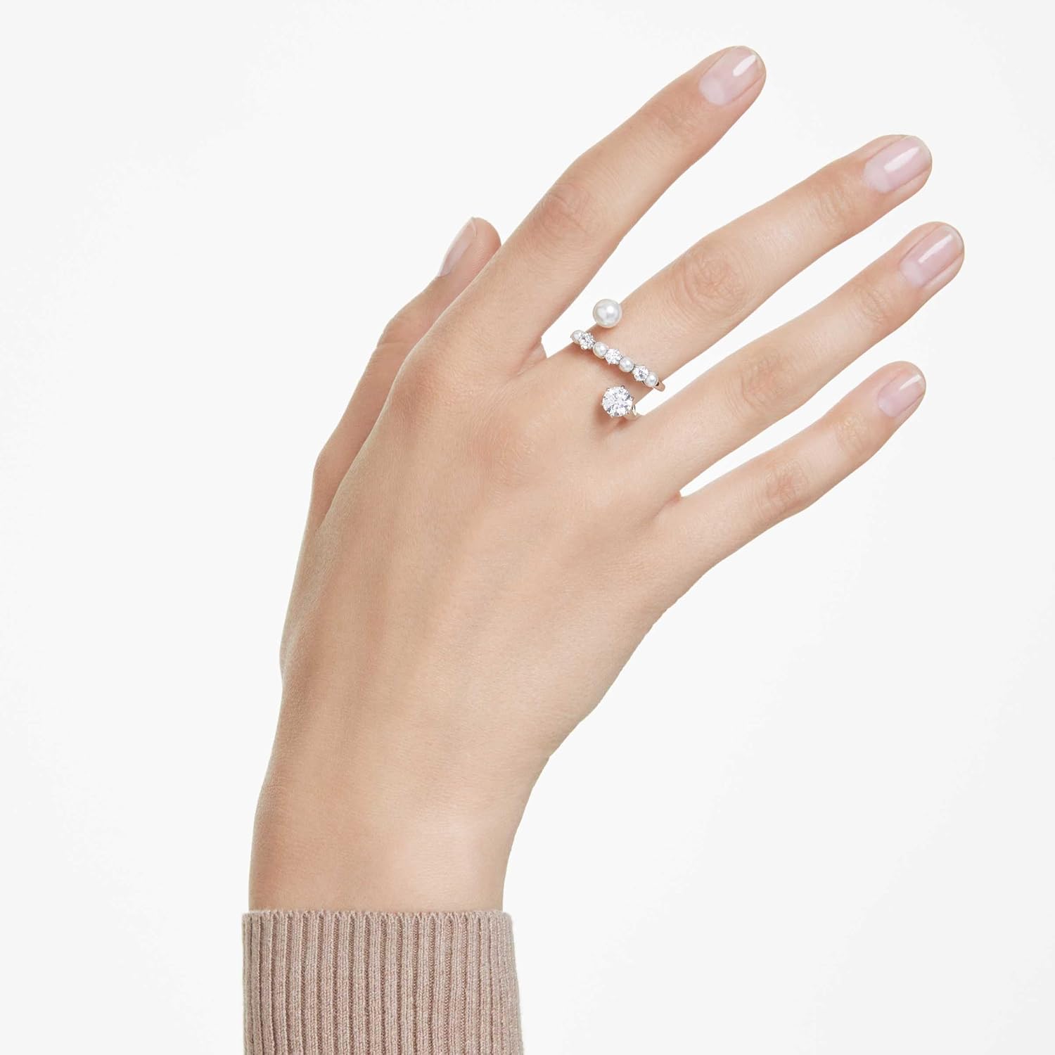 Detalle 1 de Swarovski cocktail ring, US size 5 3/4