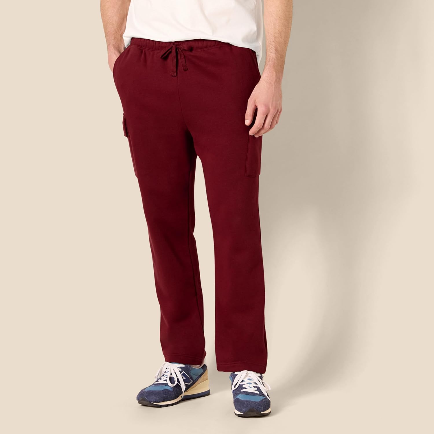 Thumbnail 5 de Amazon Essentials men’s cargo fleece open hem sweatpant (relaxed fit)
