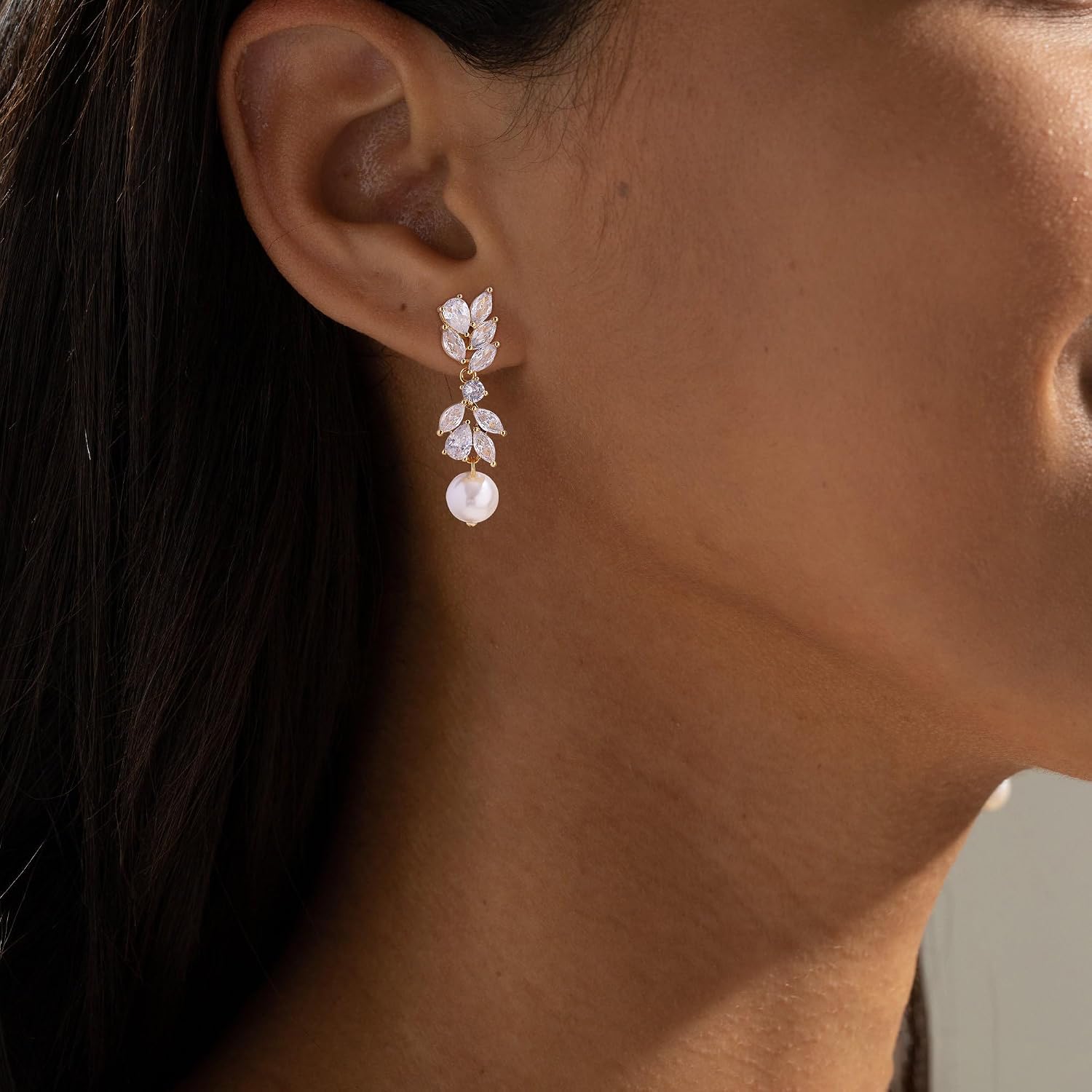 Detalle de SELFROSE Drop Earrings, 14K Gold-Plated