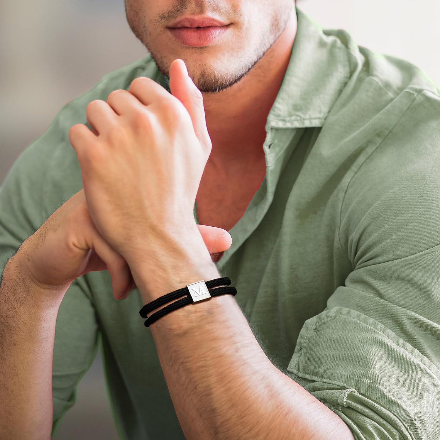 Detalle de Esmoly bracciale uomo con iniziale