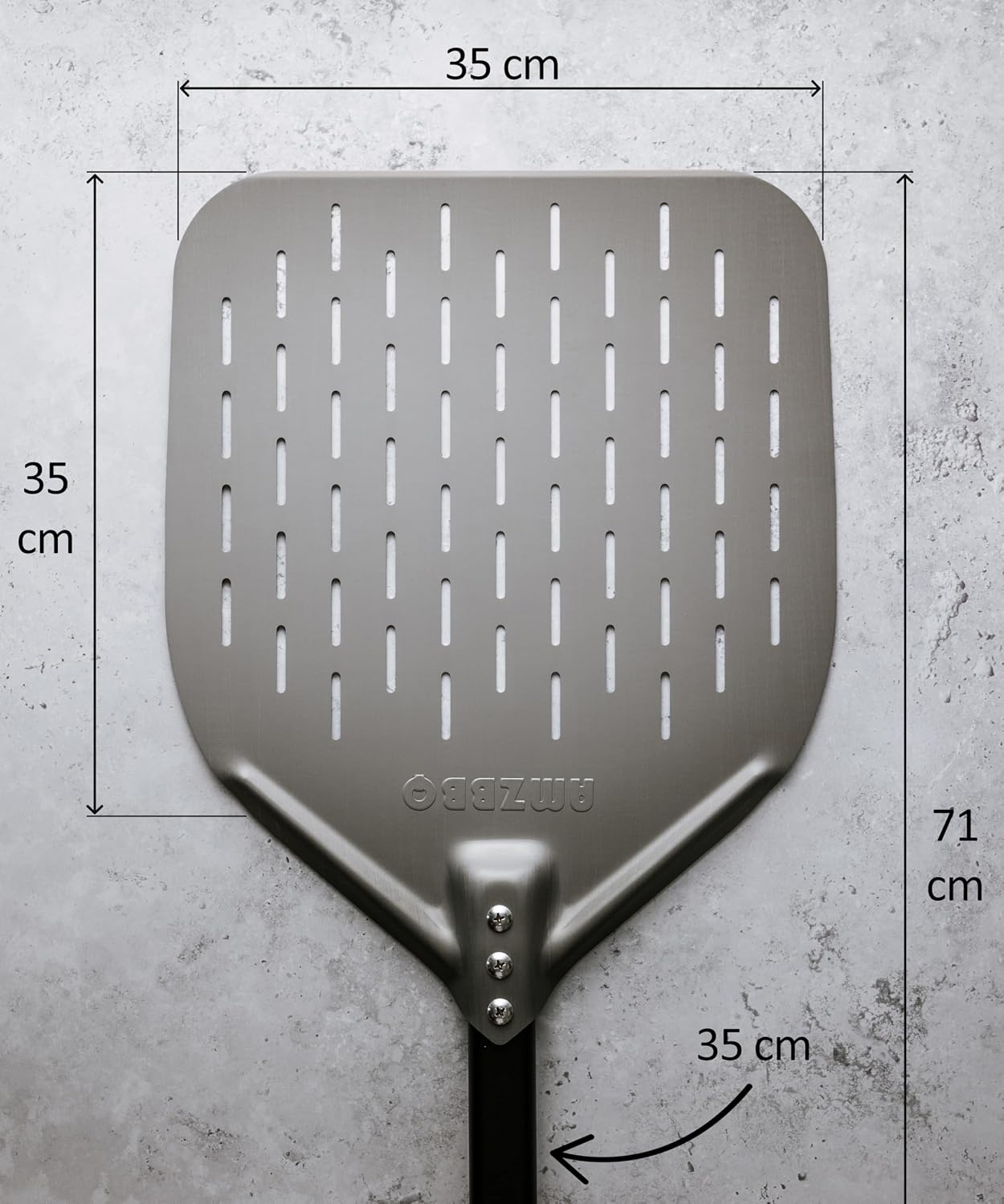 Detalle de AMZBBQ Premium Pizzaschieber – 35 x 35 cm, perforiert, langlebig & leichtgängig