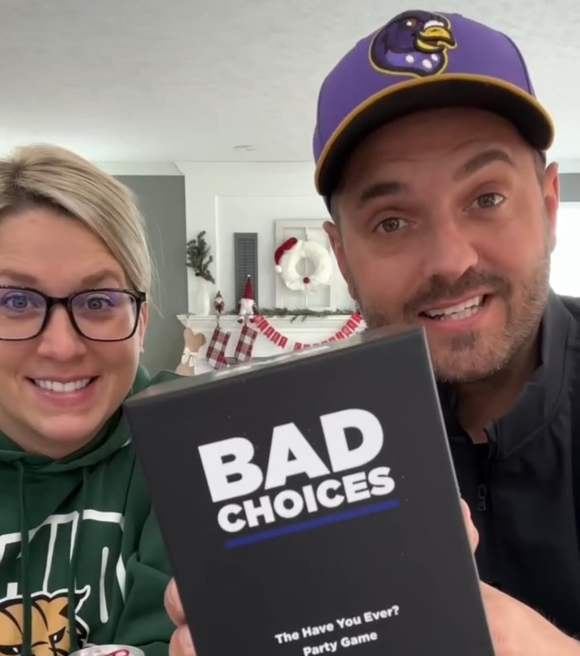Detalle 2 de Bad Choices Party Game Set, 400 cards