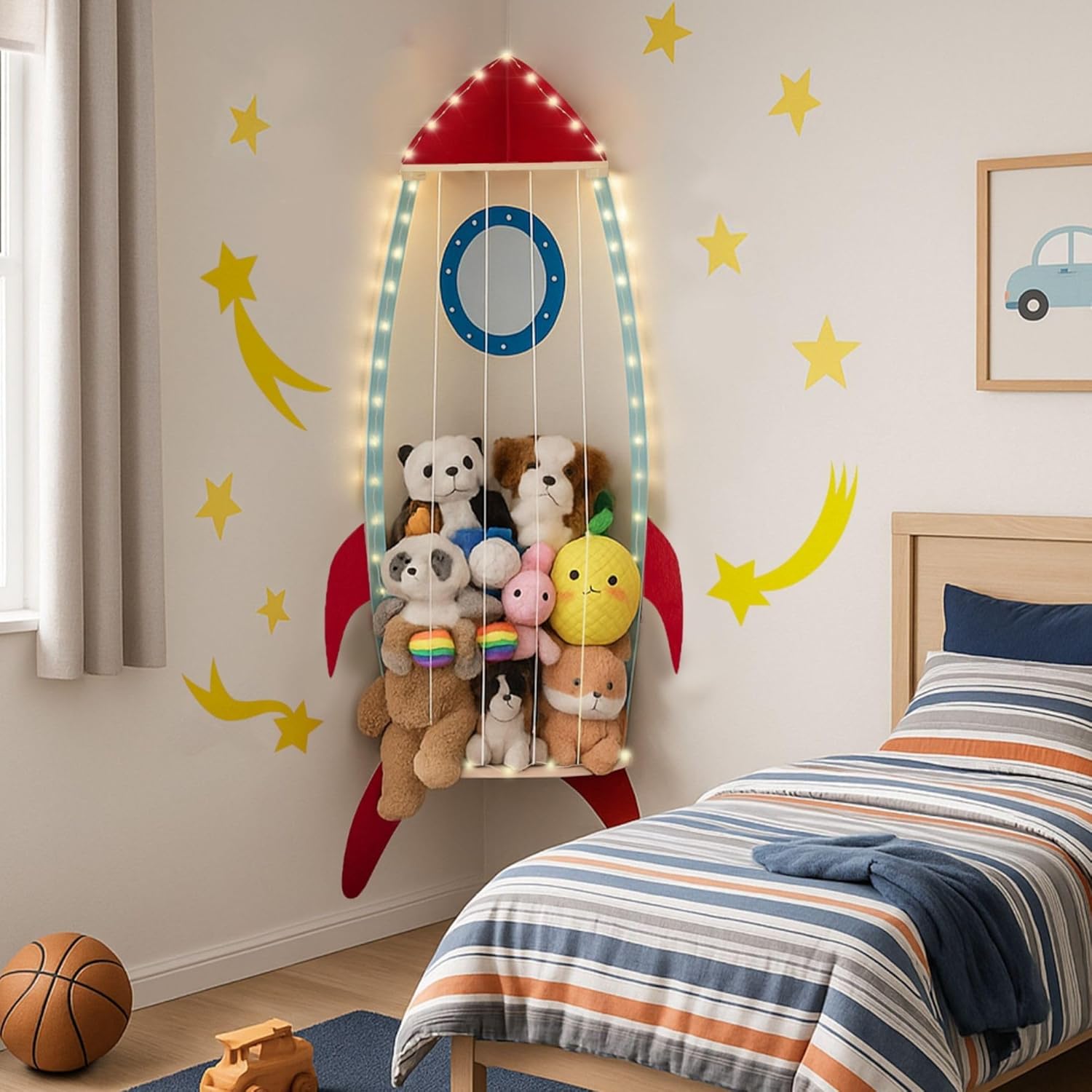 Detalle de PUTSKA Corner Nursery Storage Shelf – Space-Saving Wooden organiser for plush toys, baby essentials & nursery décor (Spaceship)