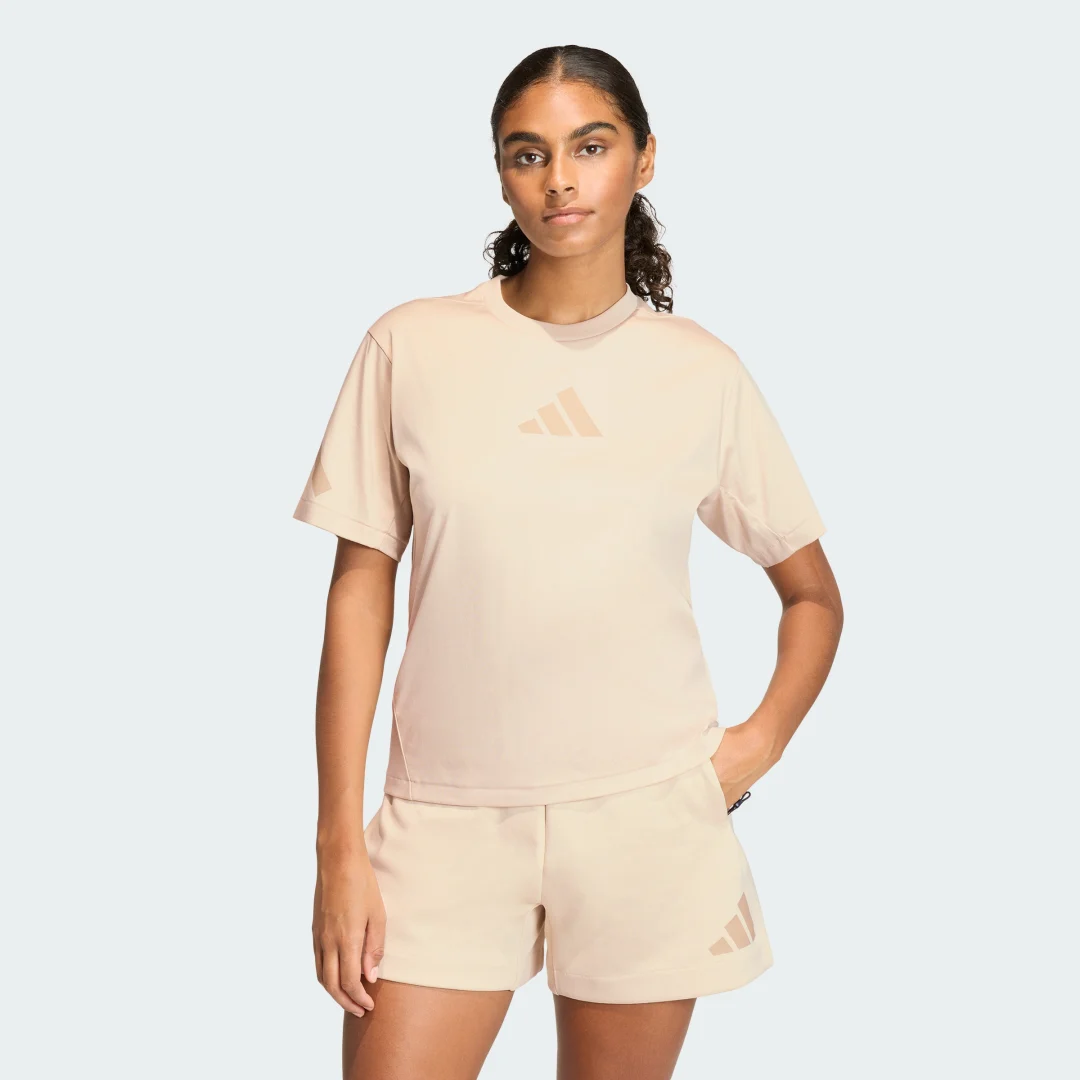 Detalle de Camiseta adidas Z.N.E. Beige