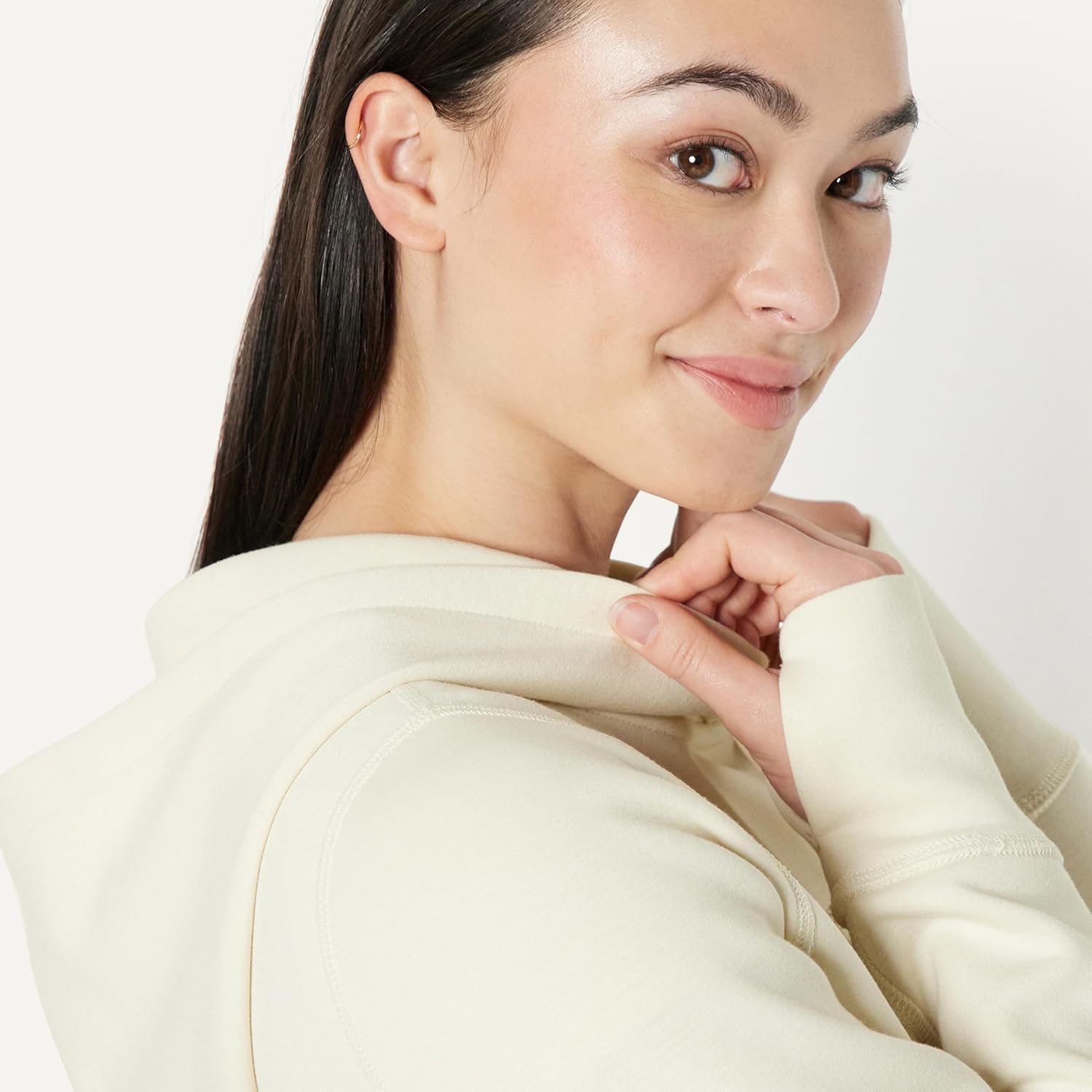 Thumbnail 3 de Amazon Essentials Women’s Active Sweat Relaxed-Fit Long-Sleeve Hoodie Sweatshirt