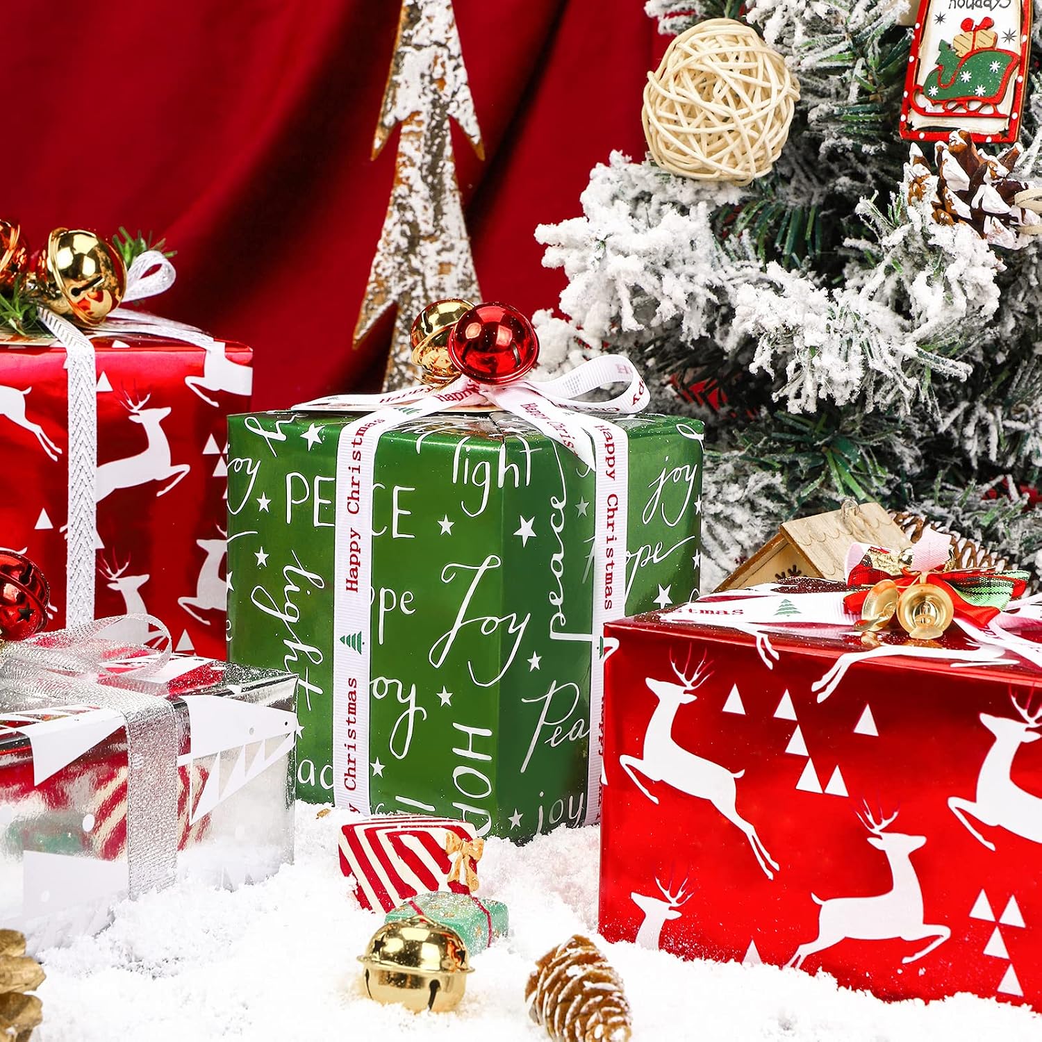 Detalle de WRAPAHOLIC Christmas Wrapping Paper, 4 Foil-Accent Rolls, Red, Green, Gold and Silver