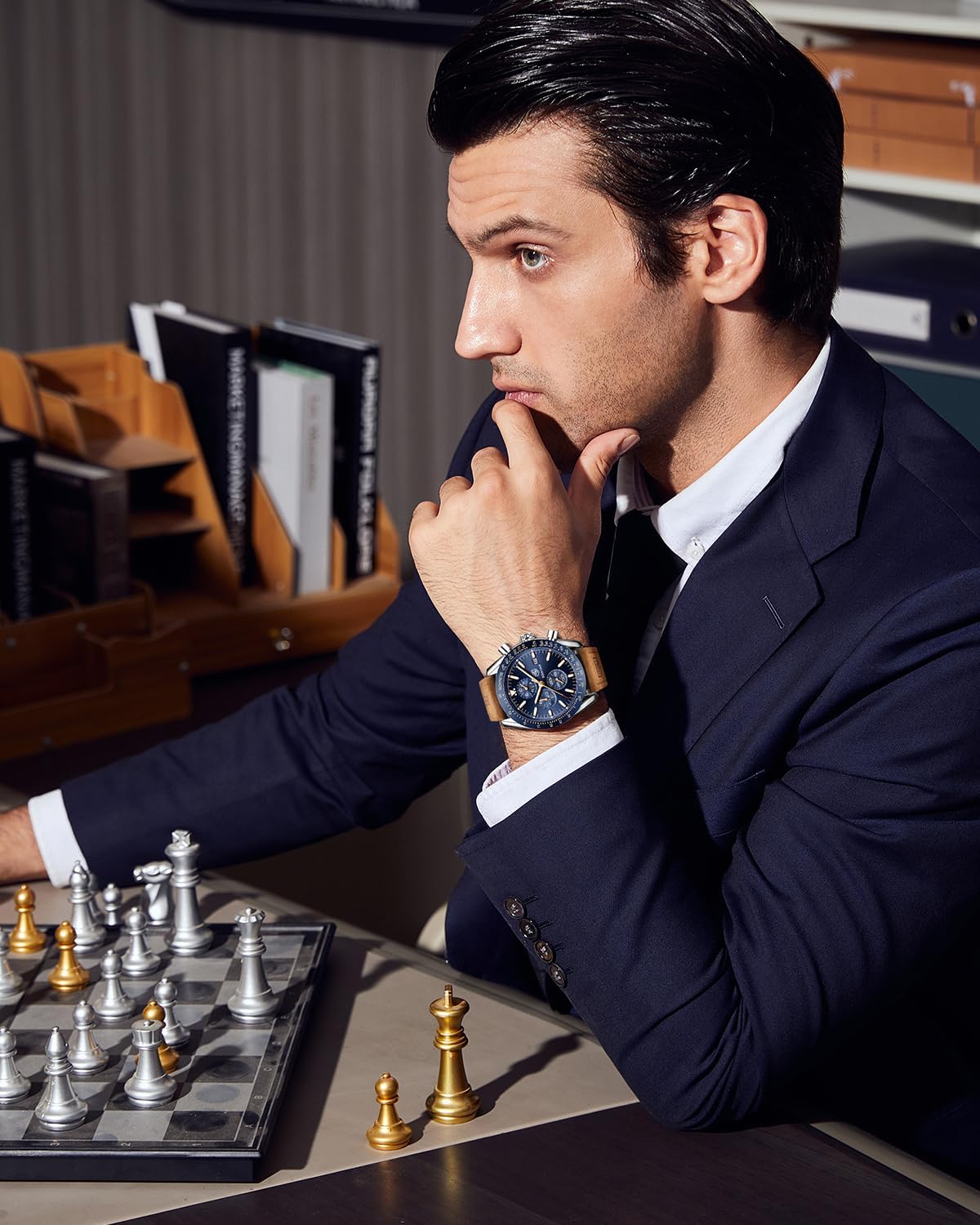 Detalle de BENYAR Montre Homme Étanche Analogique Quartz Chronographe – Grand Cadran 45mm, Leather et Daté
