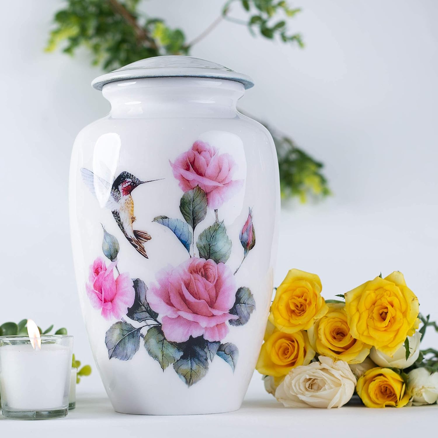 Detalle 2 de BOLD & DIVINE Hummingbird Printed Large Adult Cremation Urn (200 cu in) with Velvet Bag