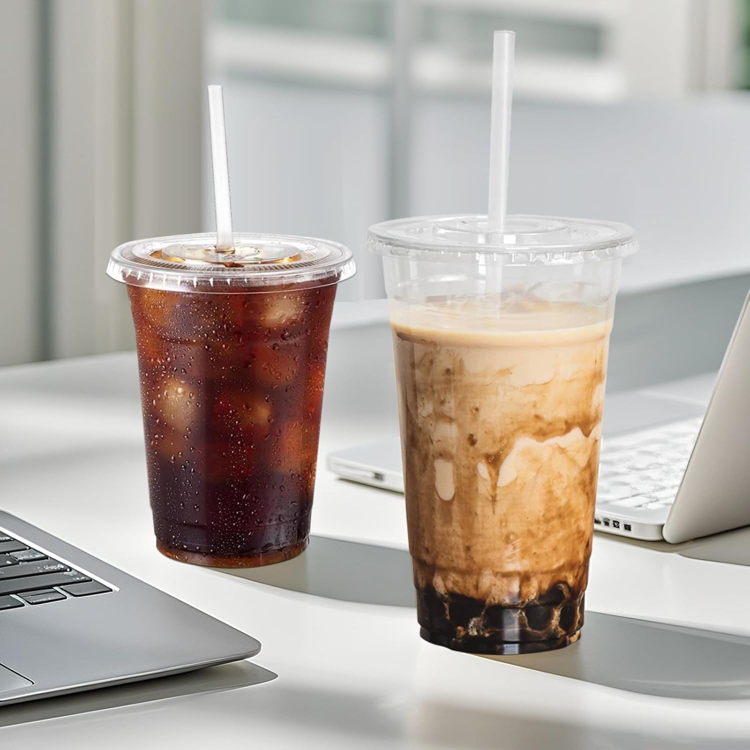 Detalle de cundao 12 oz Clear Plastic Cups with Lids & Straws (100-Count) – Leak-Proof, BPA-Free PET Tumblers