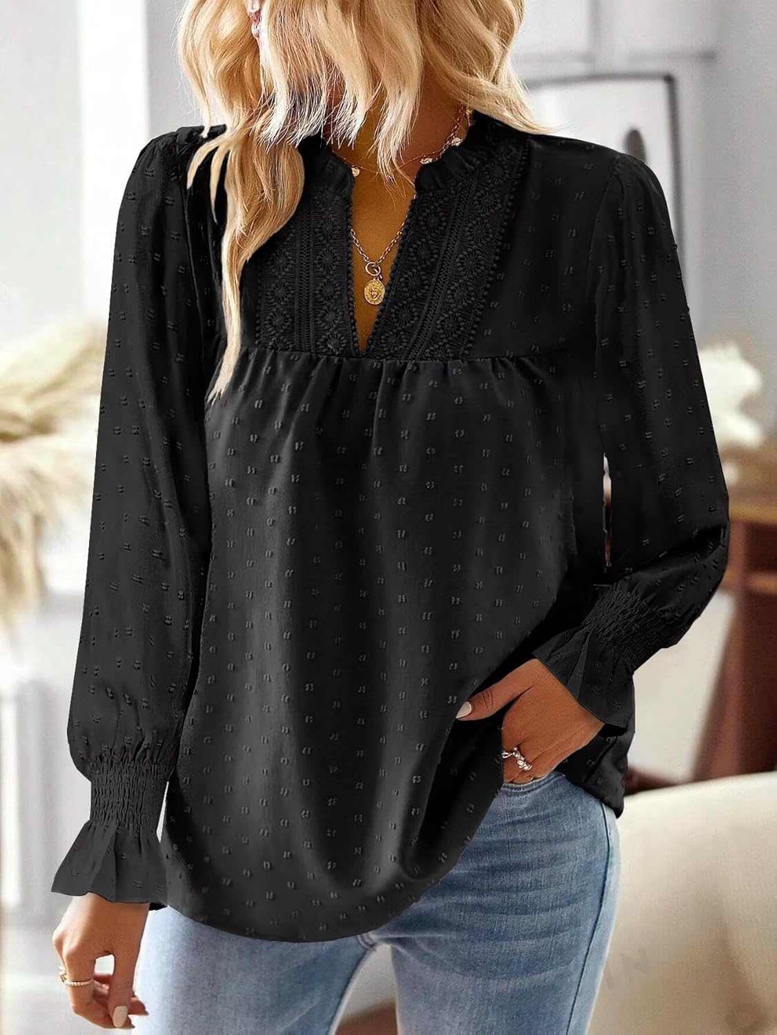 Thumbnail 1 de TUUHAW Langarmshirt Damen mit V-Ausschnitt und Häkelverzierung – Boho Longshirt für jeden Tag