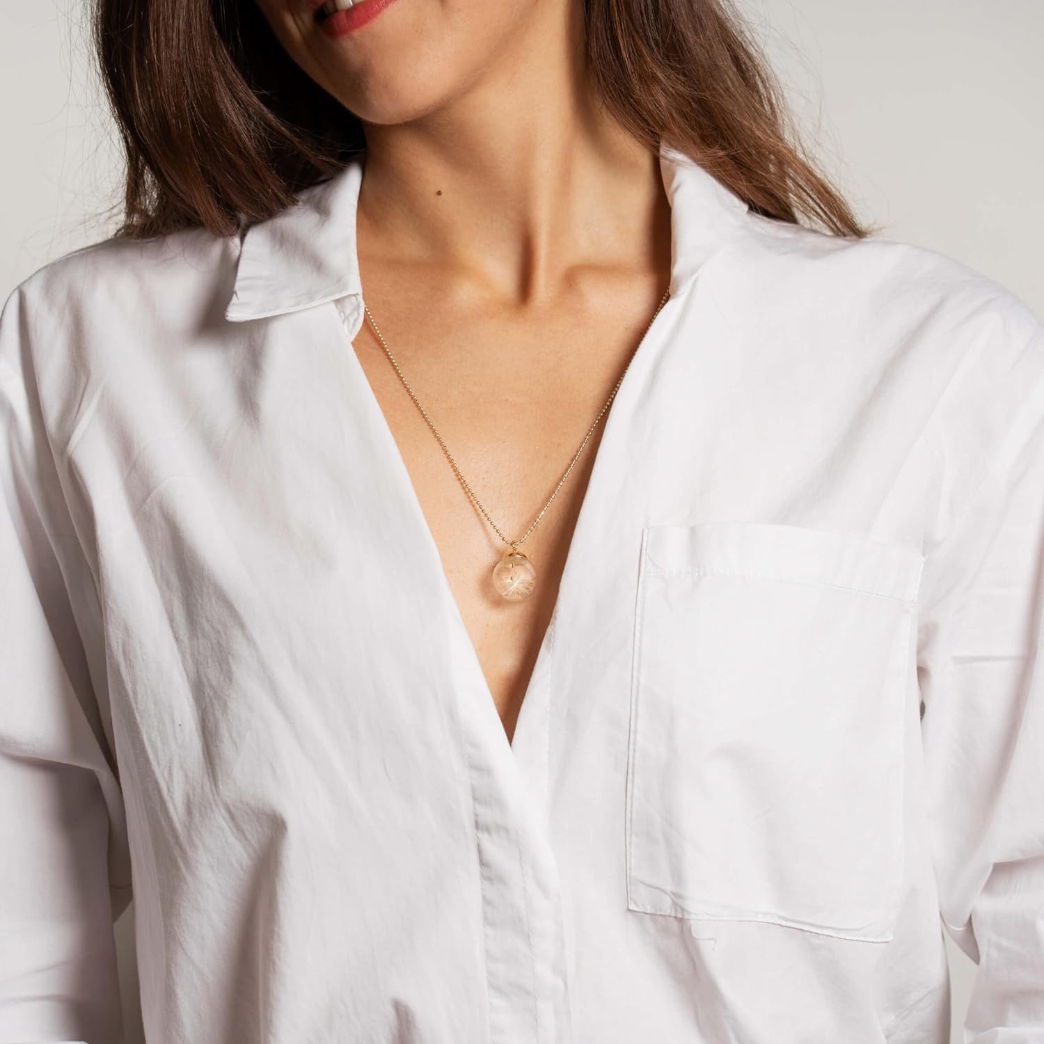 Detalle de Gioielli Botanici Collana con Semi di Soffione in Acciaio Inox Oro – Ampolla in Vetro con Fiori Naturali