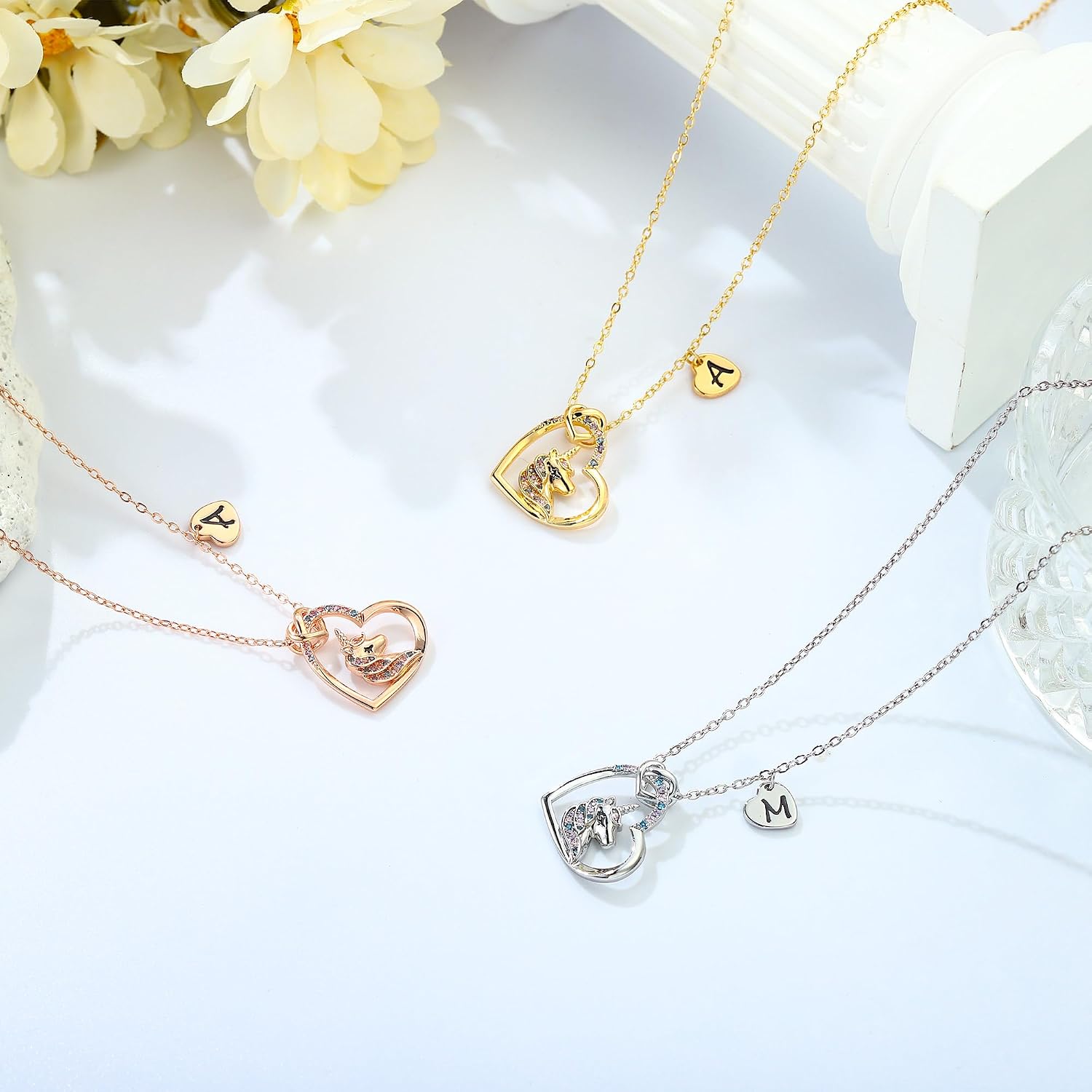 Thumbnail 6 de TINGN Regali Unicorno per Ragazze — Collana con ciondolo a cuore e iniziali placcate oro 14K