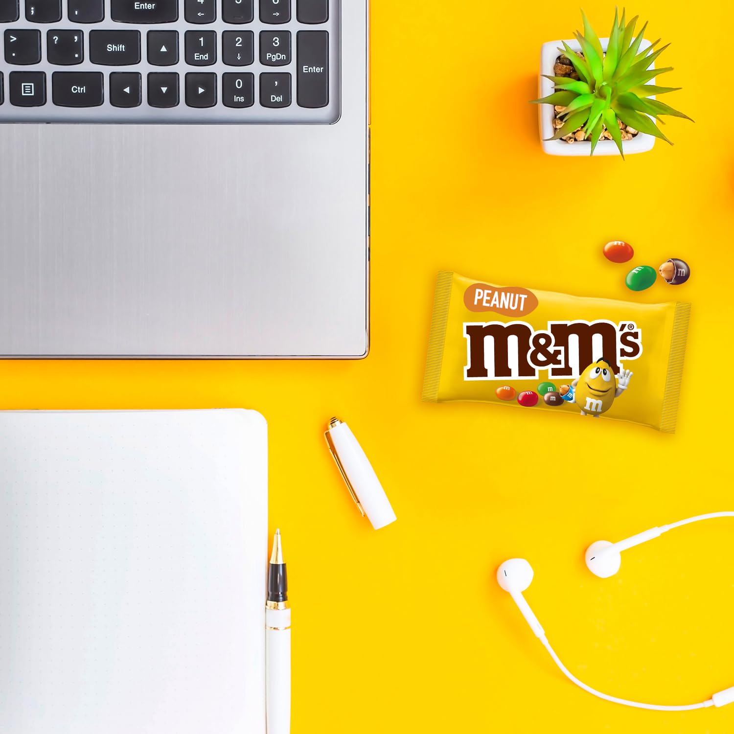 Detalle 2 de M&M's Peanut 24×45g Packung 🍫