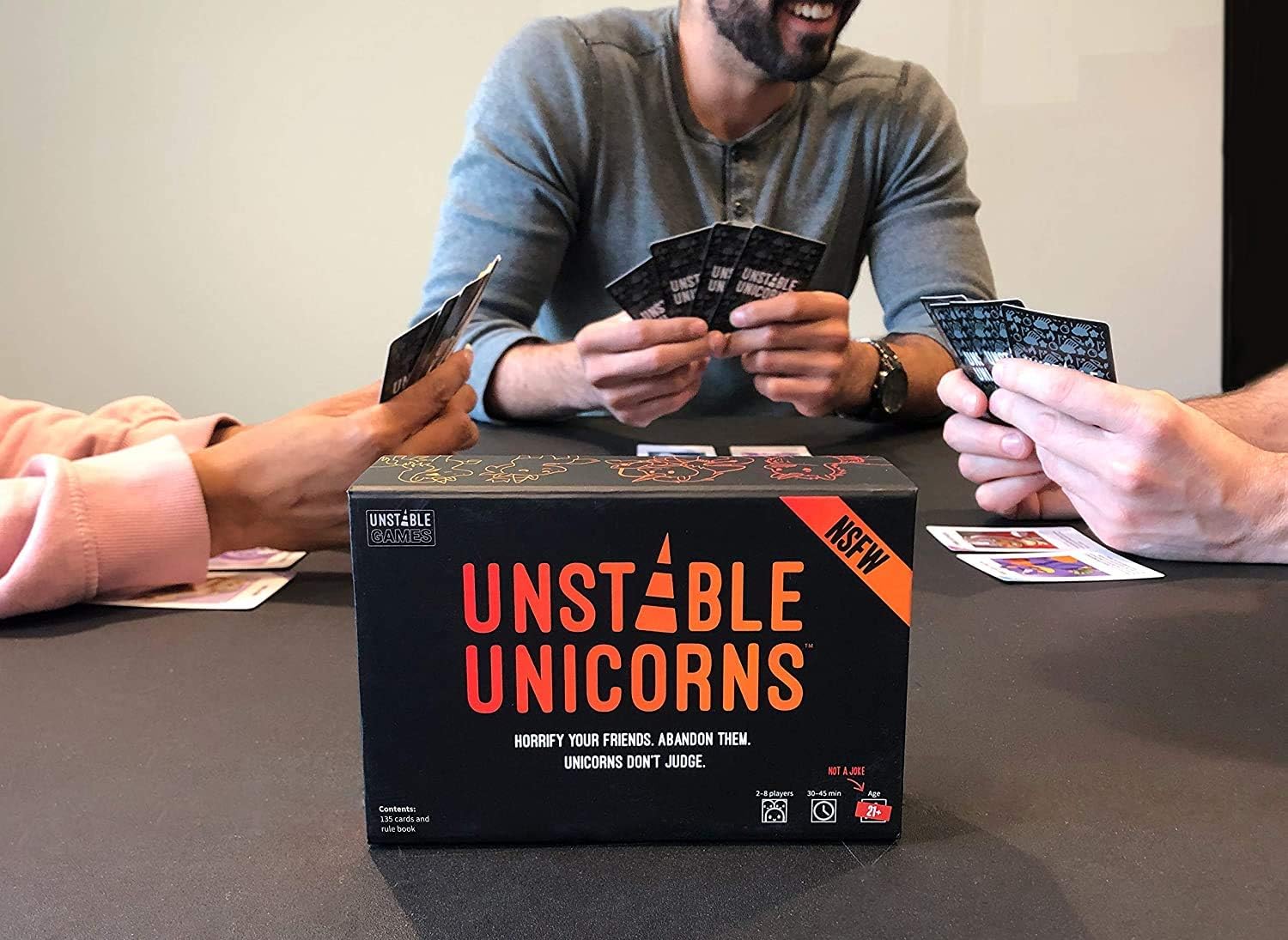 Detalle 2 de Unstable Games Unstable Unicorns 4371-UU-BSG1 – gra karciana NSFW, 135 kart