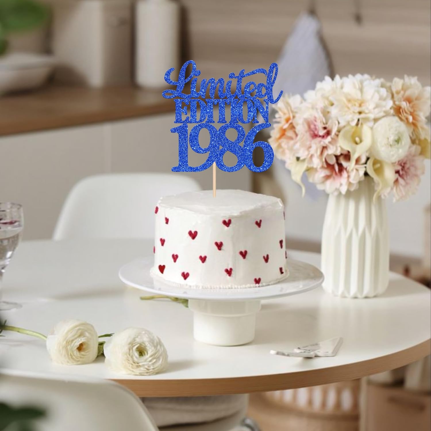 Thumbnail 3 de Limited Edition 1986 Cake Topper Glitzer – 40. Geburtstag, Blau, 23,5 cm