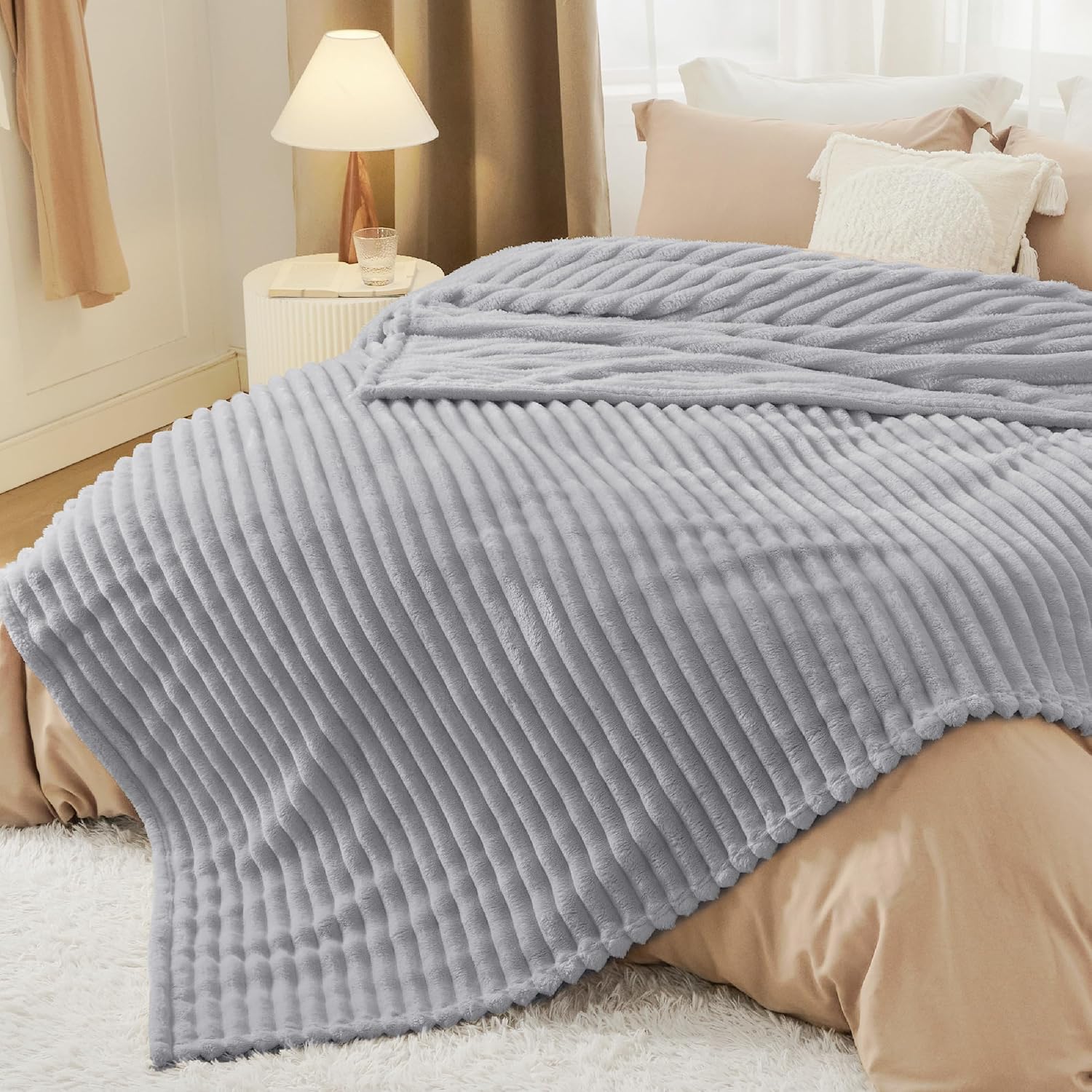 Detalle de BEDSURE Kuscheldecke 220x240 cm – XXL Flanell-Fleecedecke in Hellgrau