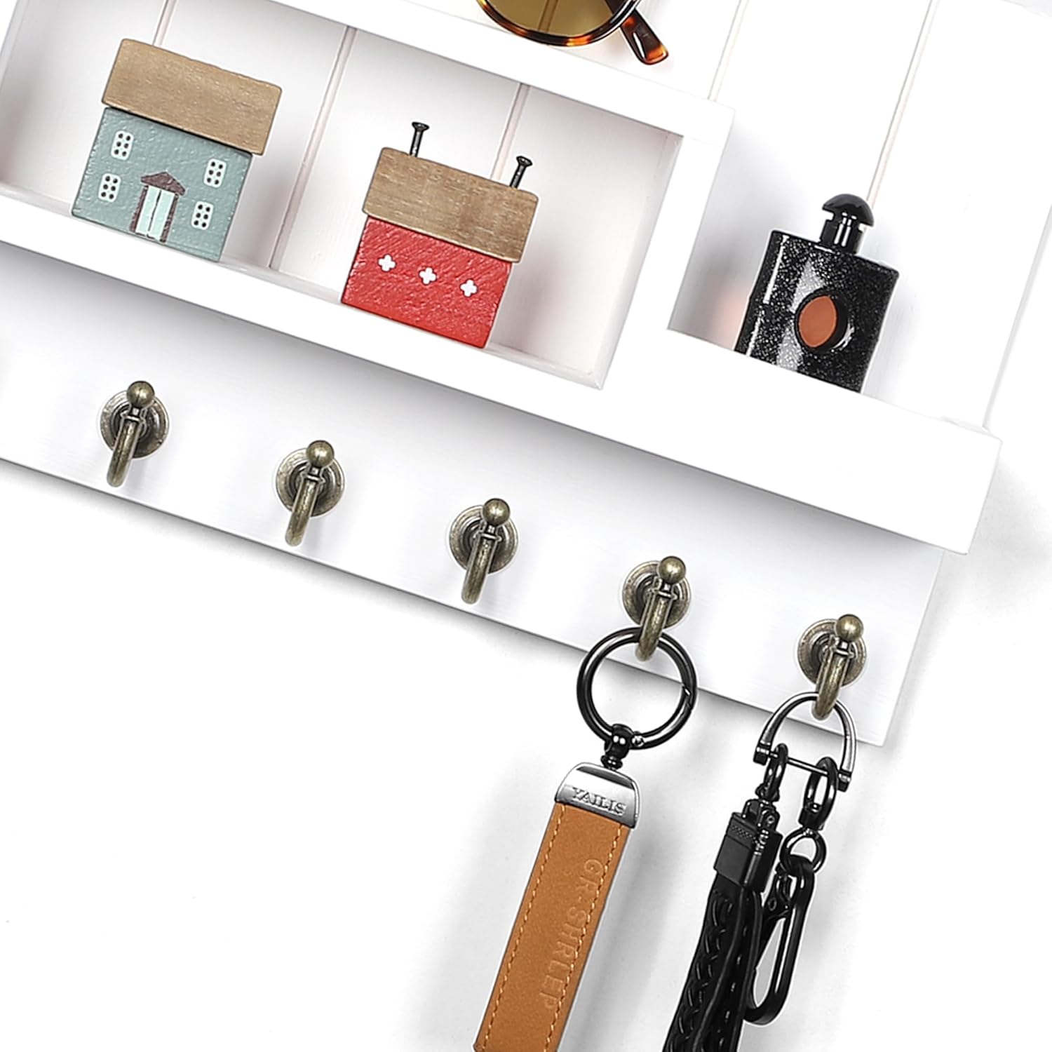 Detalle 2 de HEKFL Pine Wood Key Holder with 6 Hooks 🗝