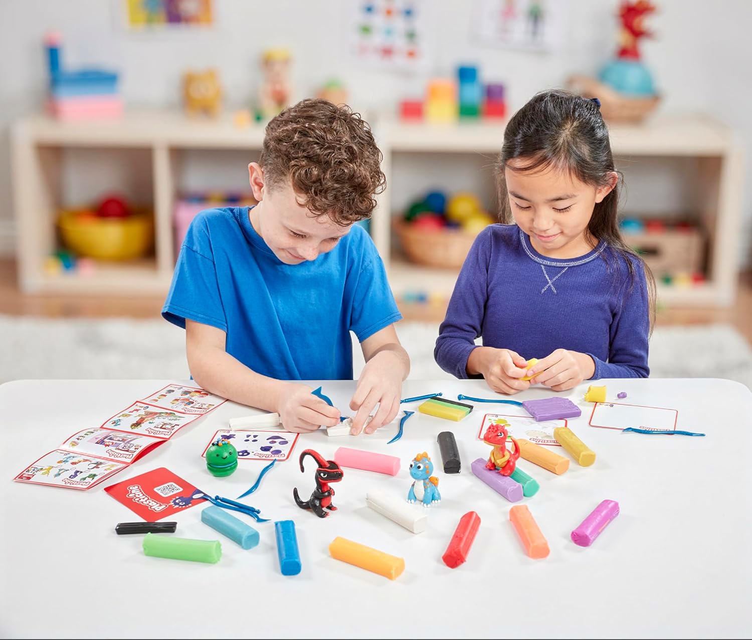 Thumbnail 3 de Plasticine The Original Big Bucket Set – Original Modelling Clay with 18 Sticks, Tools & Instructions