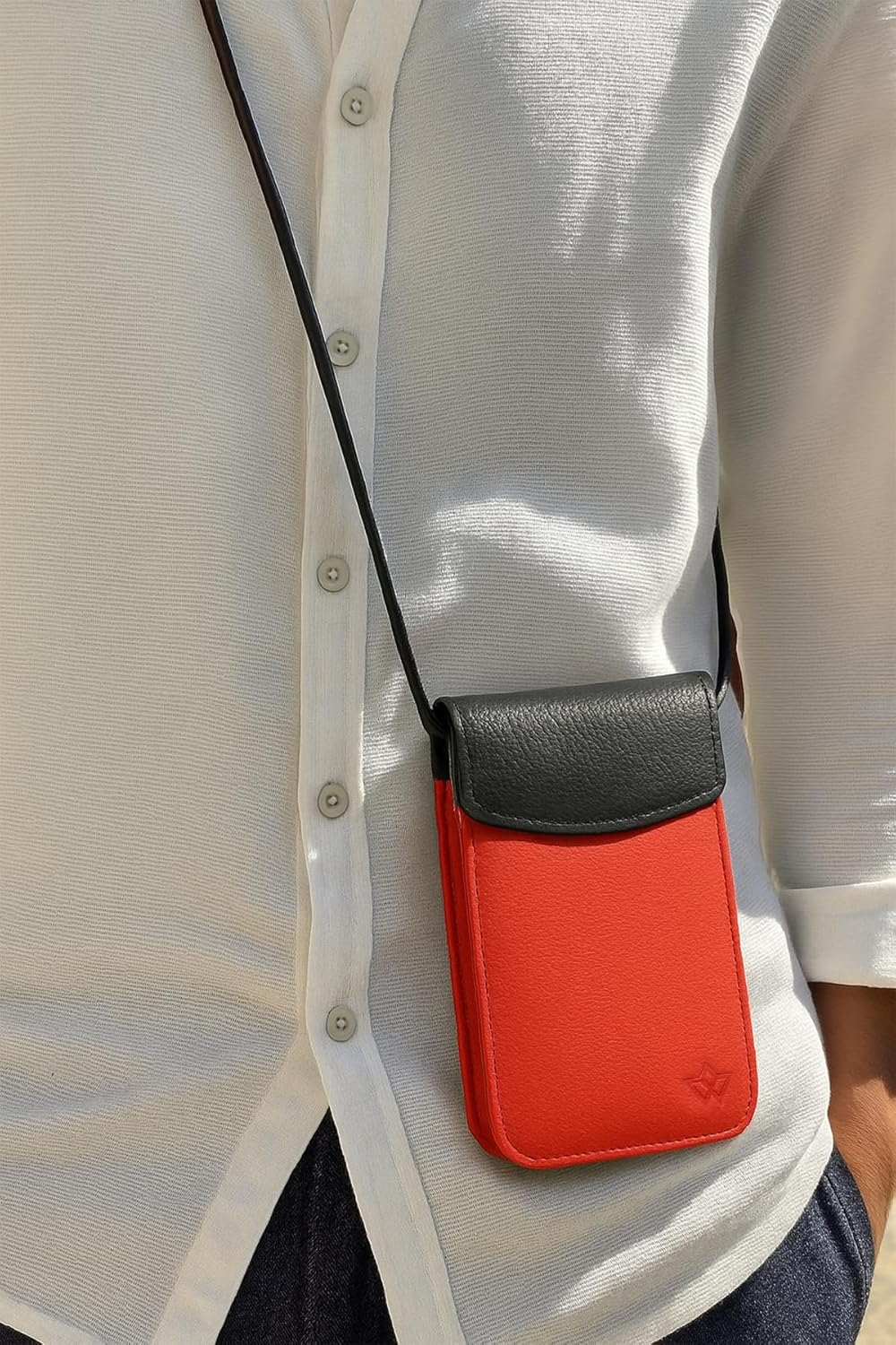 Thumbnail 2 de WASAMA Sidekick: Genuine Leather Crossbody Phone Bag for Women