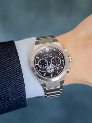 Thumbnail 6 de Citizen Orologio da uomo Zenshin Senkei: cronografo solare in titanio con stile sobrio e affidabile