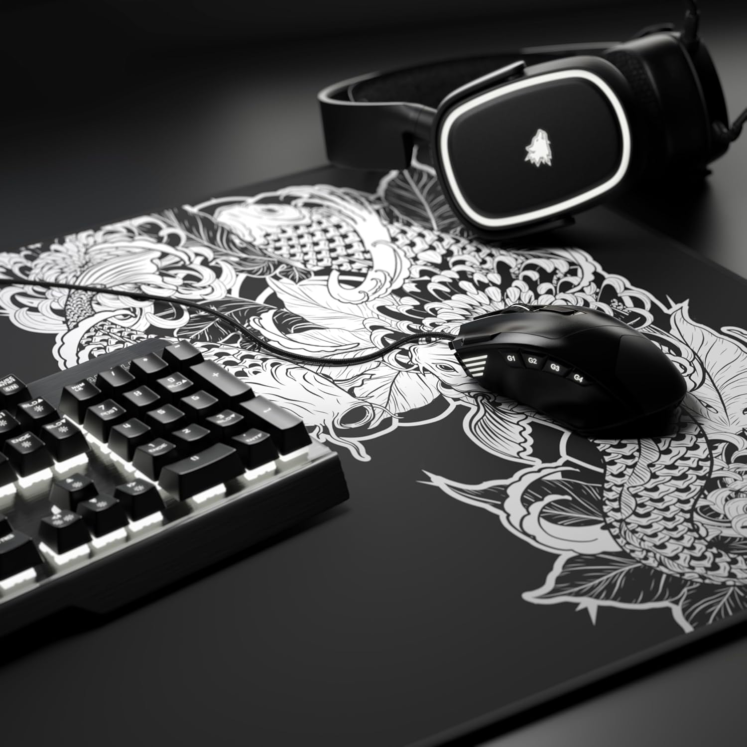 Detalle de TITANWOLF Koi Tattoo 3 XXL Speed Gaming Mouse Mat (900 x 400 x 3mm)