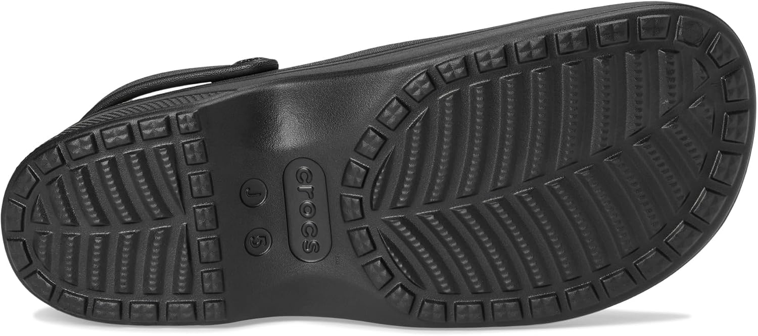 Detalle de Crocs Kids Classic Mary Jane – easy-clean clogs for everyday comfort