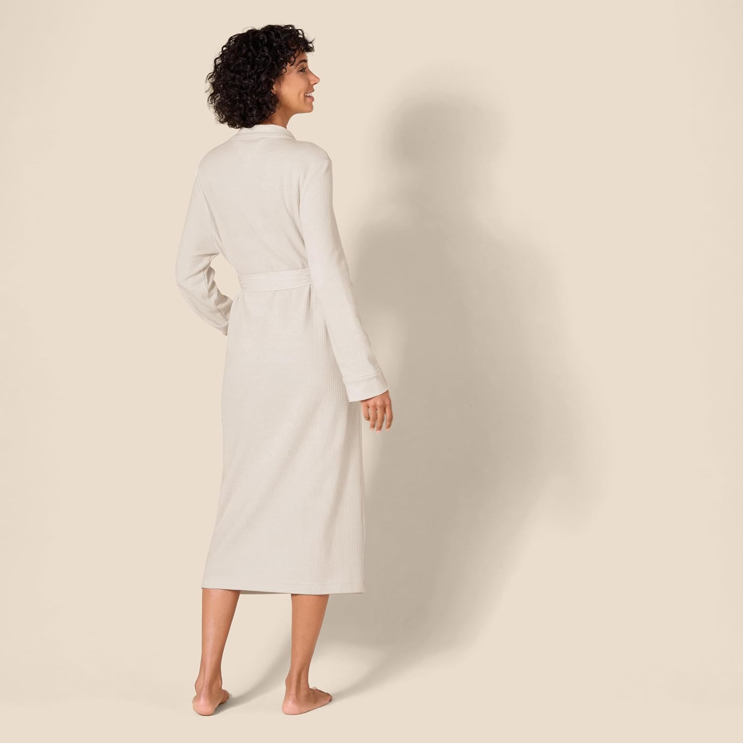 Thumbnail 2 de Amazon Essentials Women’s Lightweight Waffle Full-Length Robe (Plus Size available)