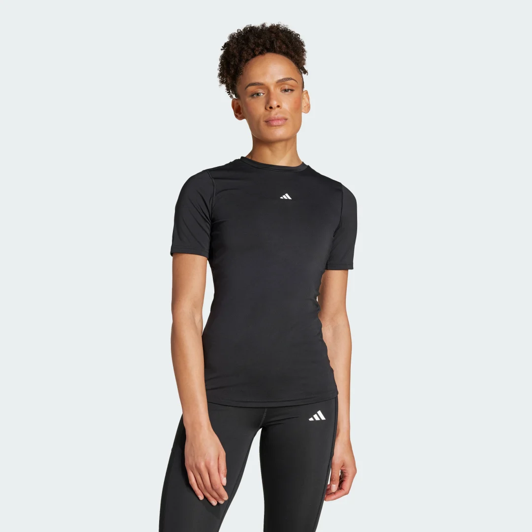 Detalle de Adidas Camiseta Techfit Training – color negro