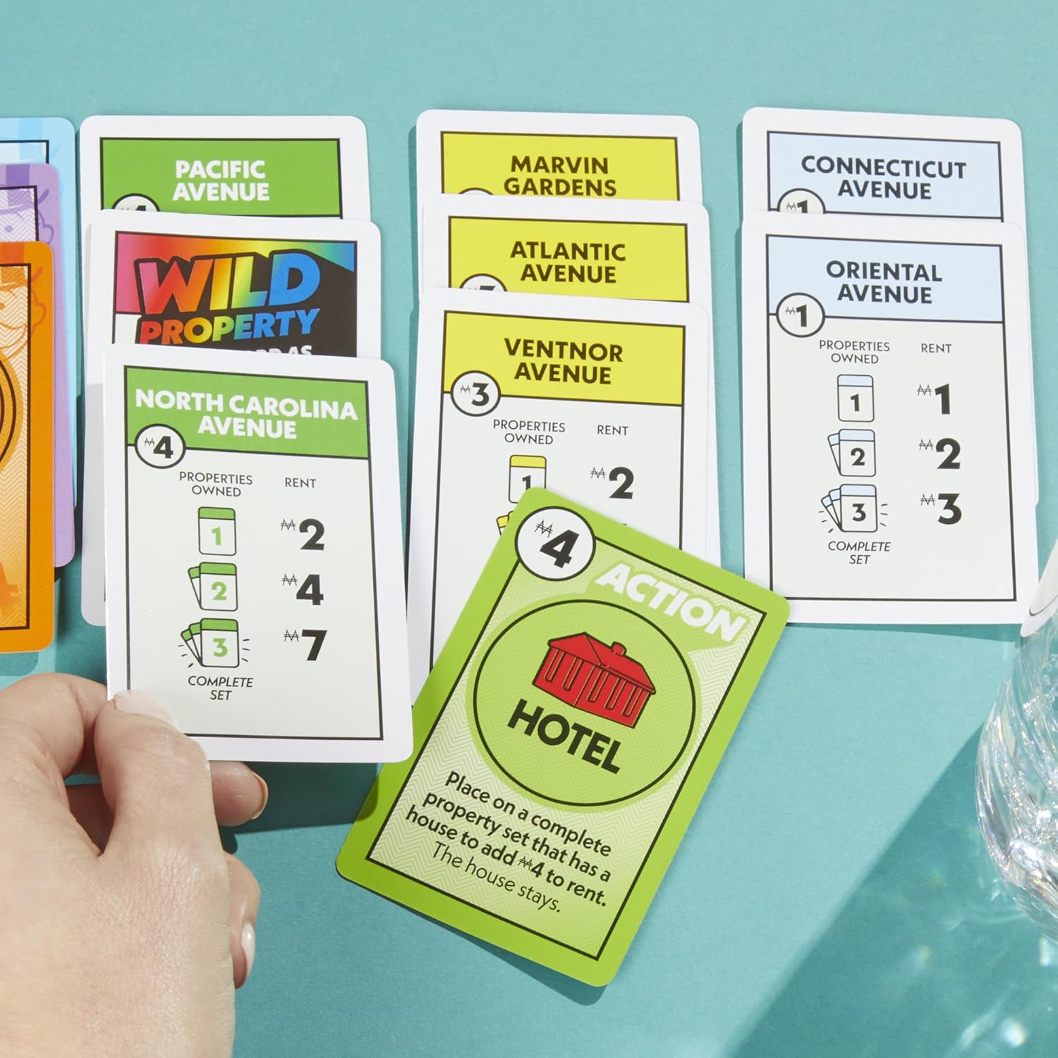 Thumbnail 5 de Monopoly Deal Strategy Card Game for 2–5 Players (8+ Years) – Quick, Family Fun
