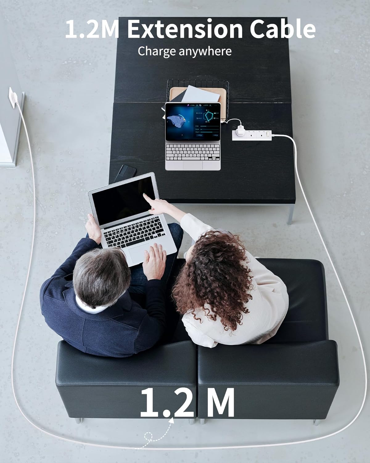 Detalle 2 de Extension Lead with USB Slots: 3-Gang Power Strip with 2 USB-A and 1 USB-C, 1.2m Cable