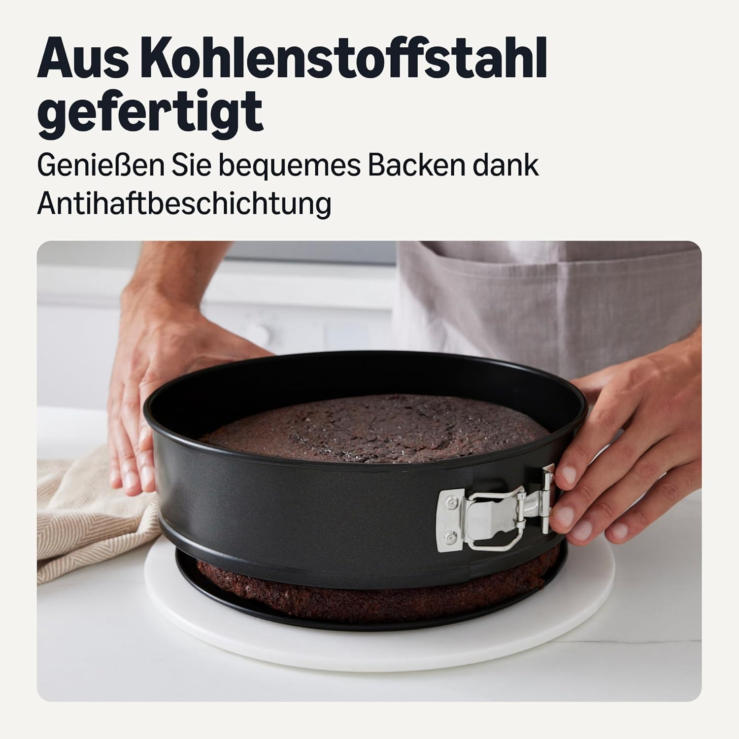 Detalle de Amazon Basics Antihaft-Springform 25,4 cm – Ofenfest, Spülmaschinenfest, Antihaftbeschichtung