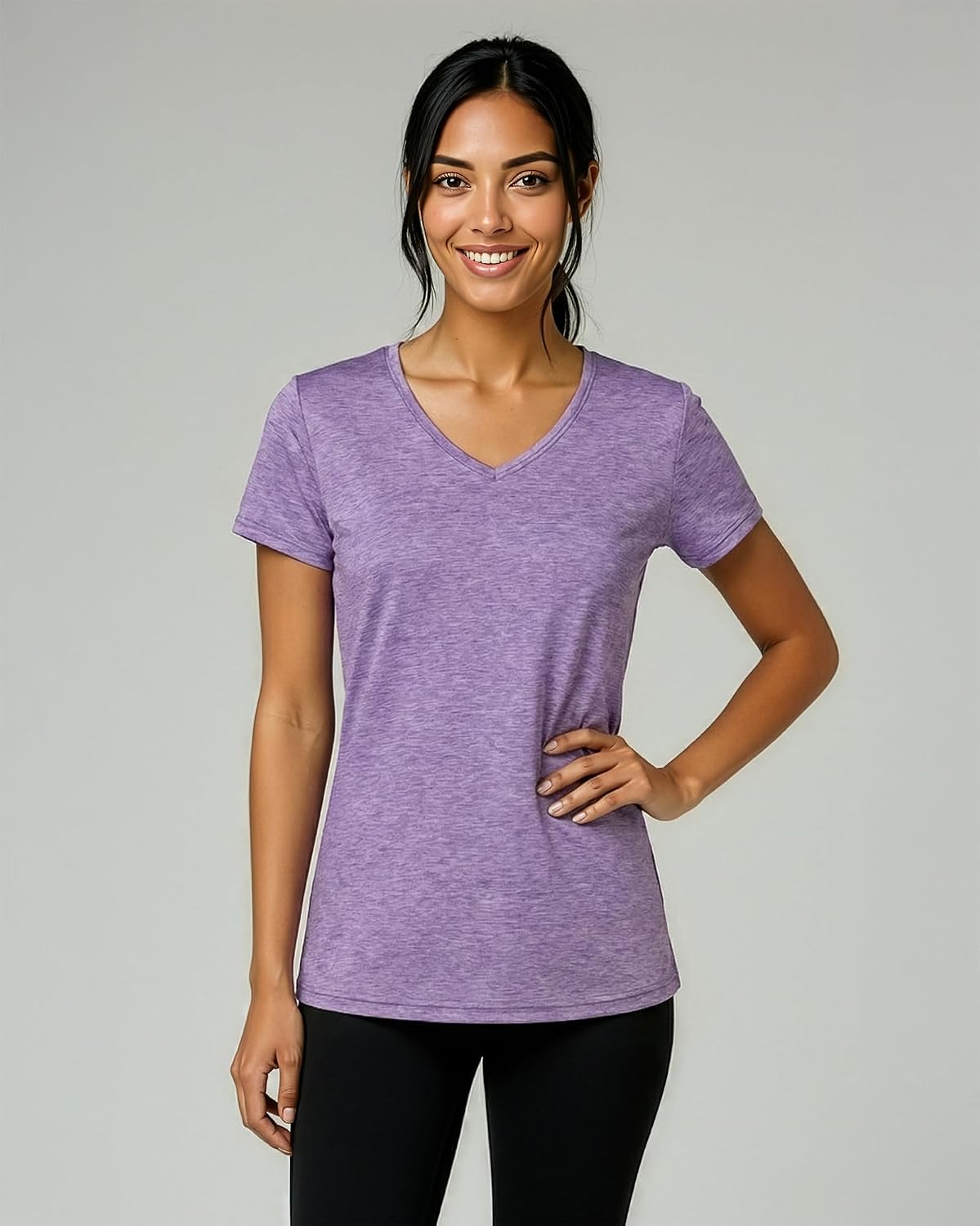 Detalle de Real Essentials 5 Pack: Women's Dry-Fit V-Neck Short Sleeve Tee (Plus Size Included)