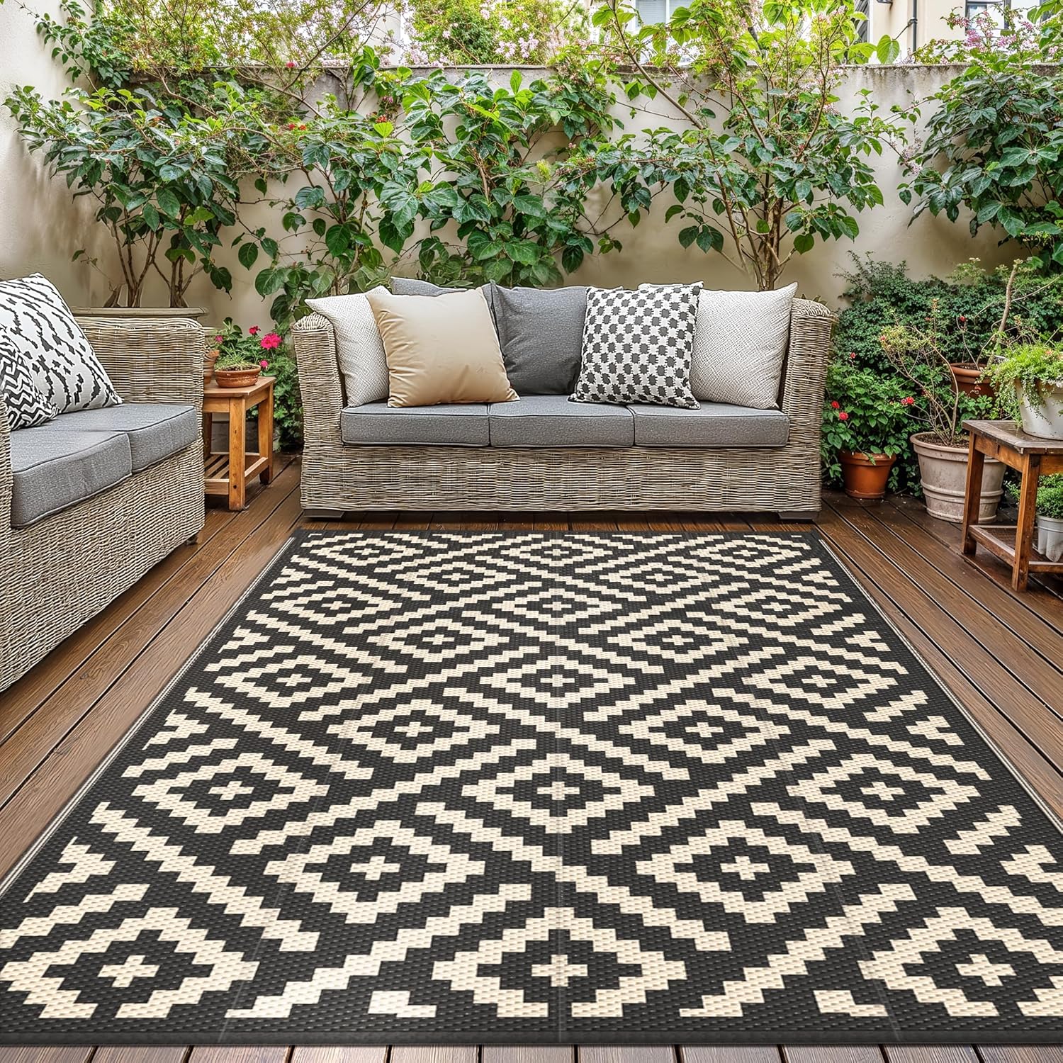 Thumbnail 6 de GENIMO Outdoor Rug Garden Rugs Waterproof Reversible Recycled Outdoor Carpet, 120 x 180cm (Black & Brown)