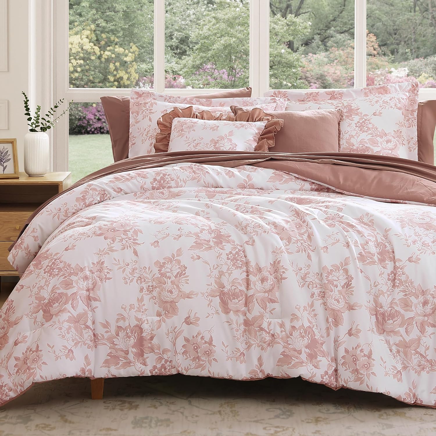 Thumbnail 6 de BLOOMHAVEN Queen Comforter Set — 7-Piece Pink Floral Bedding Ensemble