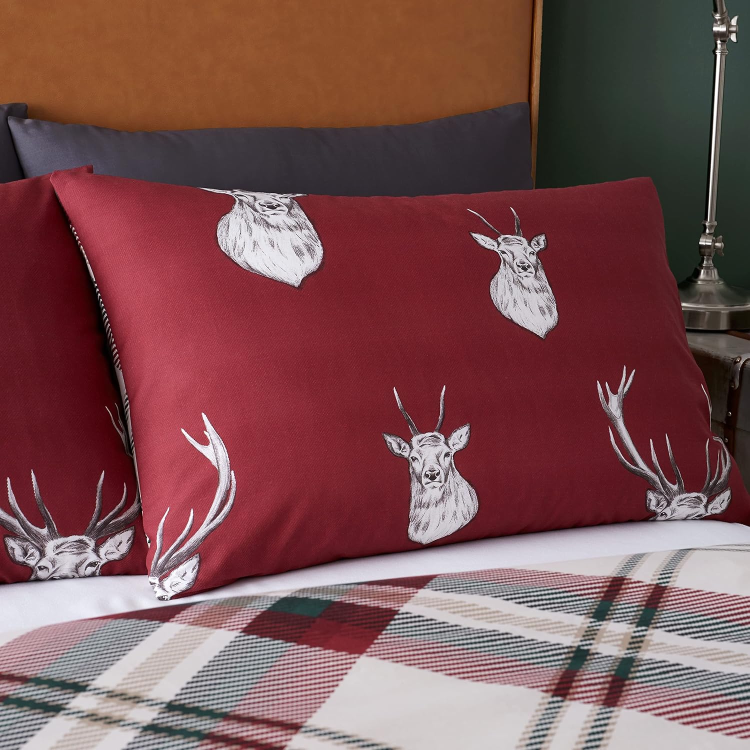 Thumbnail 2 de Catherine Lansfield Munro Stag Check Reversible Double Duvet Cover Set