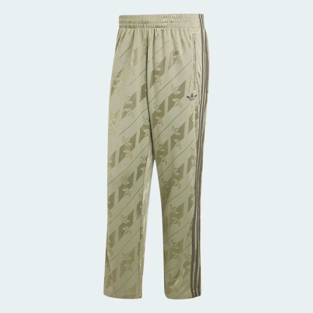 Detalle 2 de Pantalón Monogram Firebird de Adidas: verde, cómodo y tendencia para el día a día