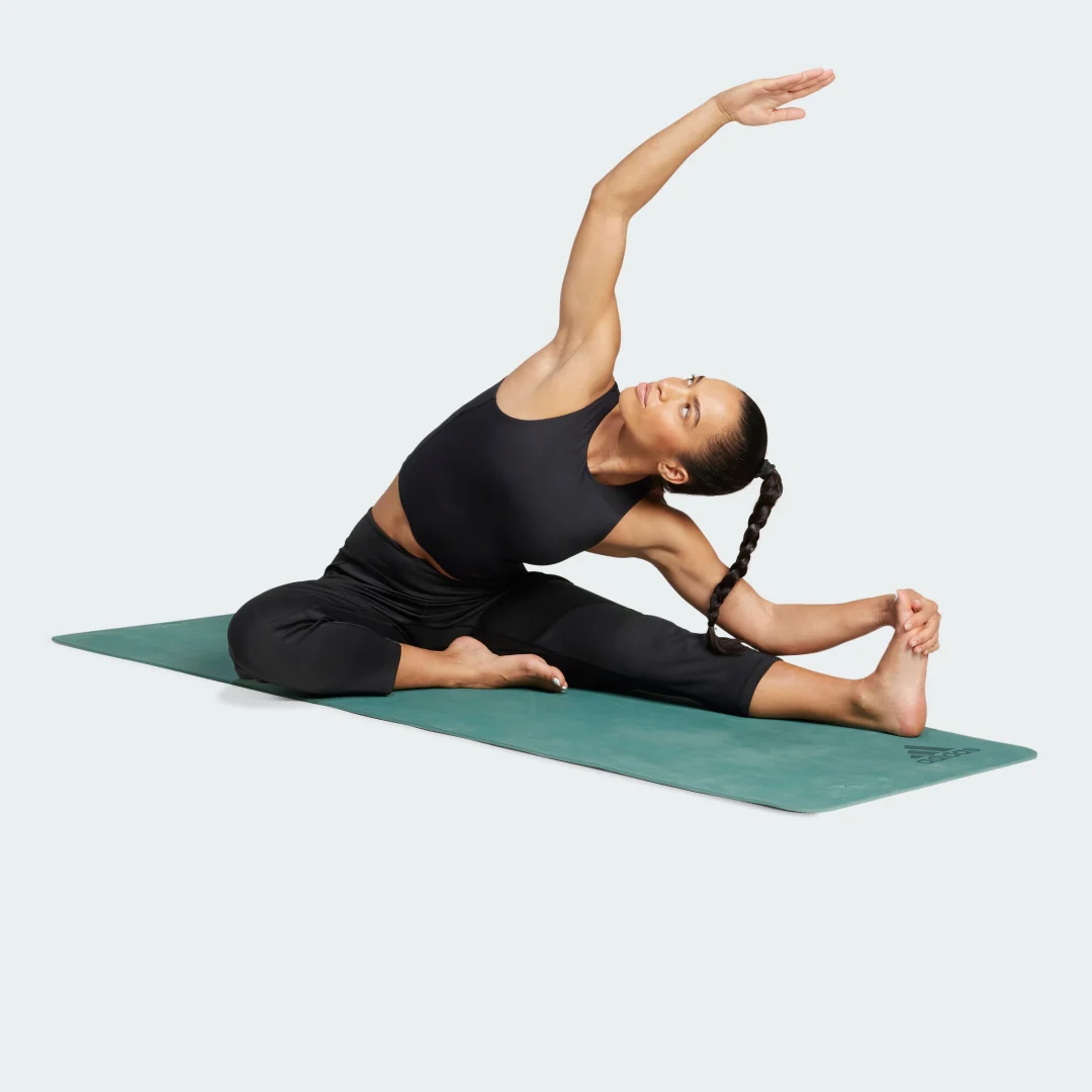 Thumbnail 2 de Adidas Top con sujetador Yoga