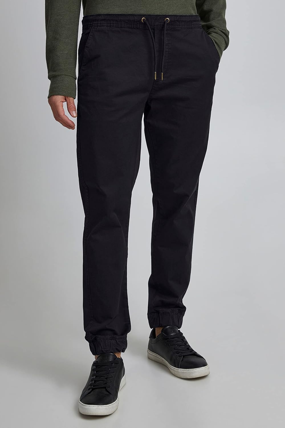 Detalle 2 de Blend BHBHNIMBU Herren Chino Hose im Jogger-Look – Regular Fit mit Stretch