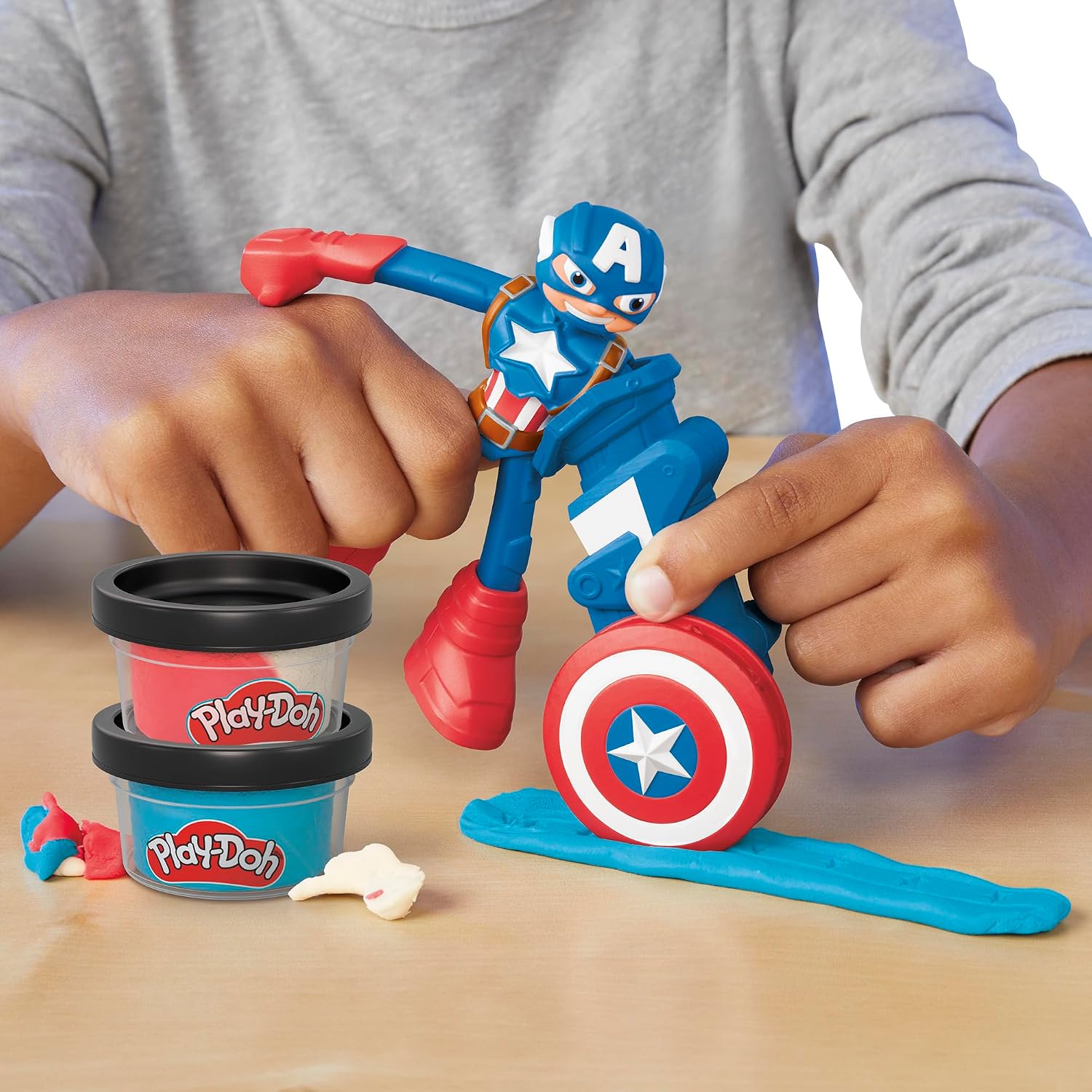 Thumbnail 3 de Play‑Doh Captain America Bouclier tamponneur 🎨