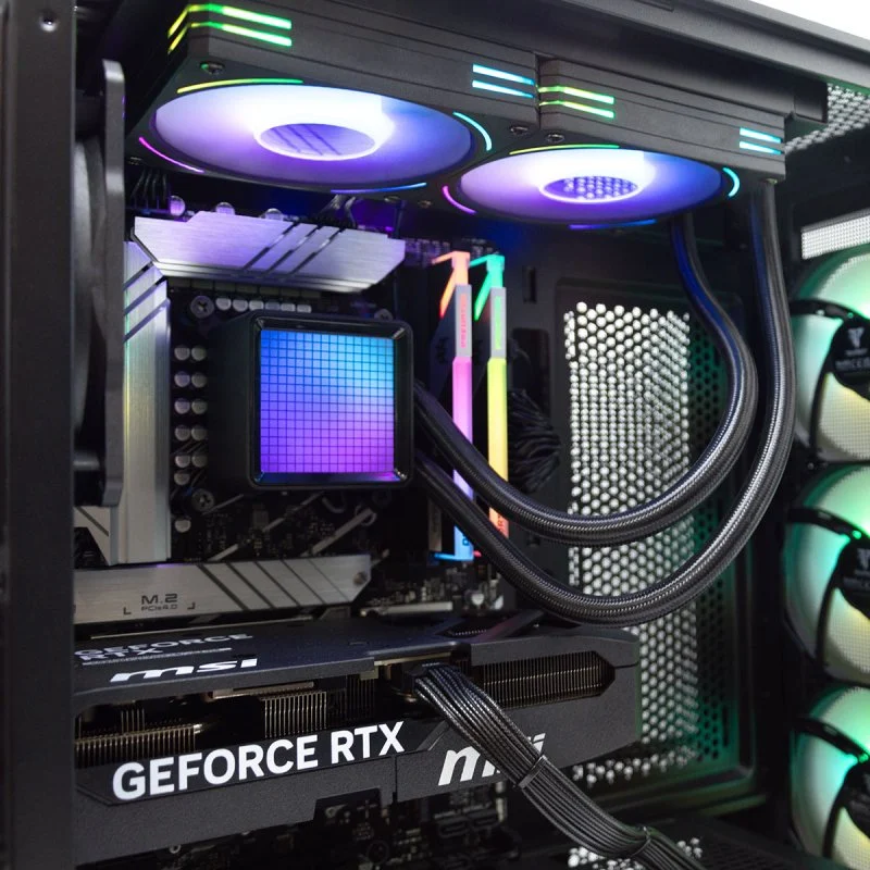 Detalle 2 de Imperial Ryzen 7 7700X + 32GB + 2TB SSD