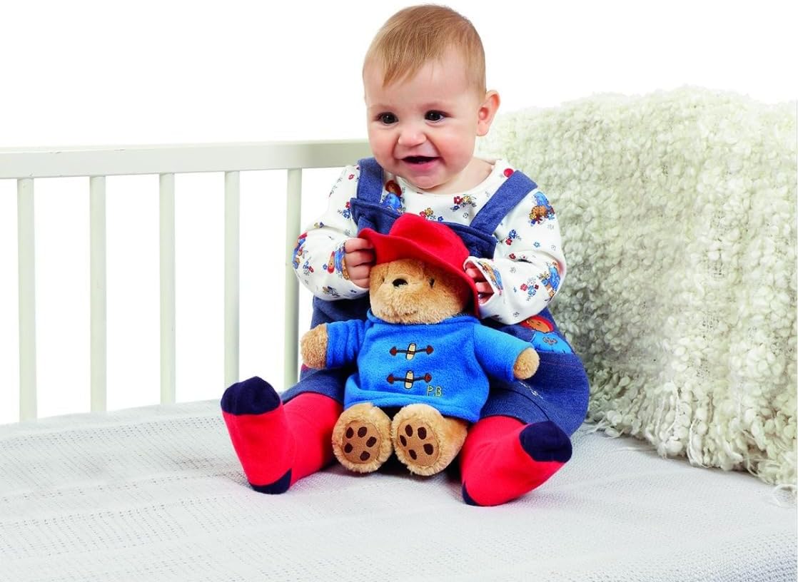 Detalle de Rainbow Designs Classic Cuddly Paddington, Small – Blue and Red Plush Bear