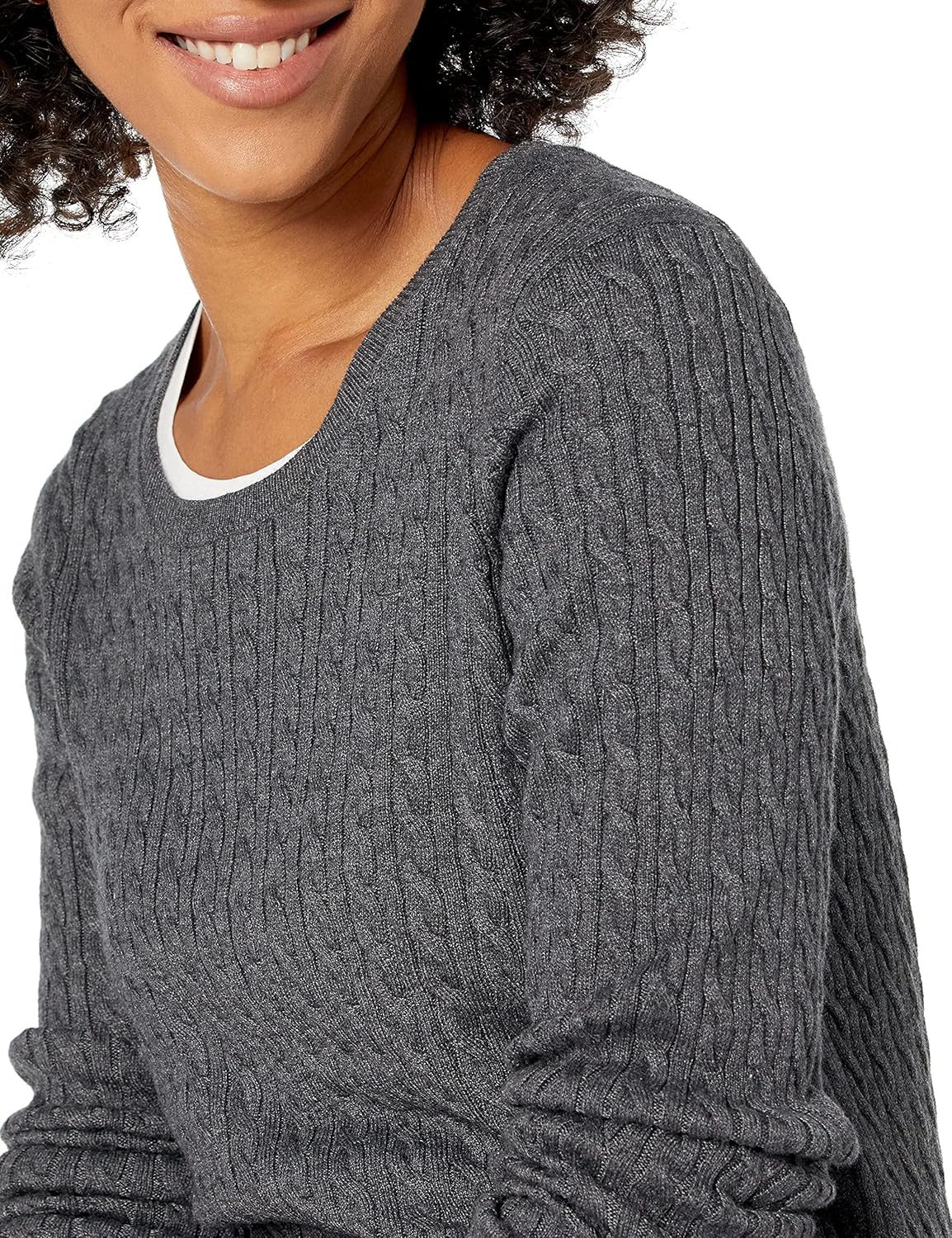Thumbnail 2 de Amazon Essentials Damen leichter Langarm-Pullover mit Rundhalsausschnitt und Zopfmuster