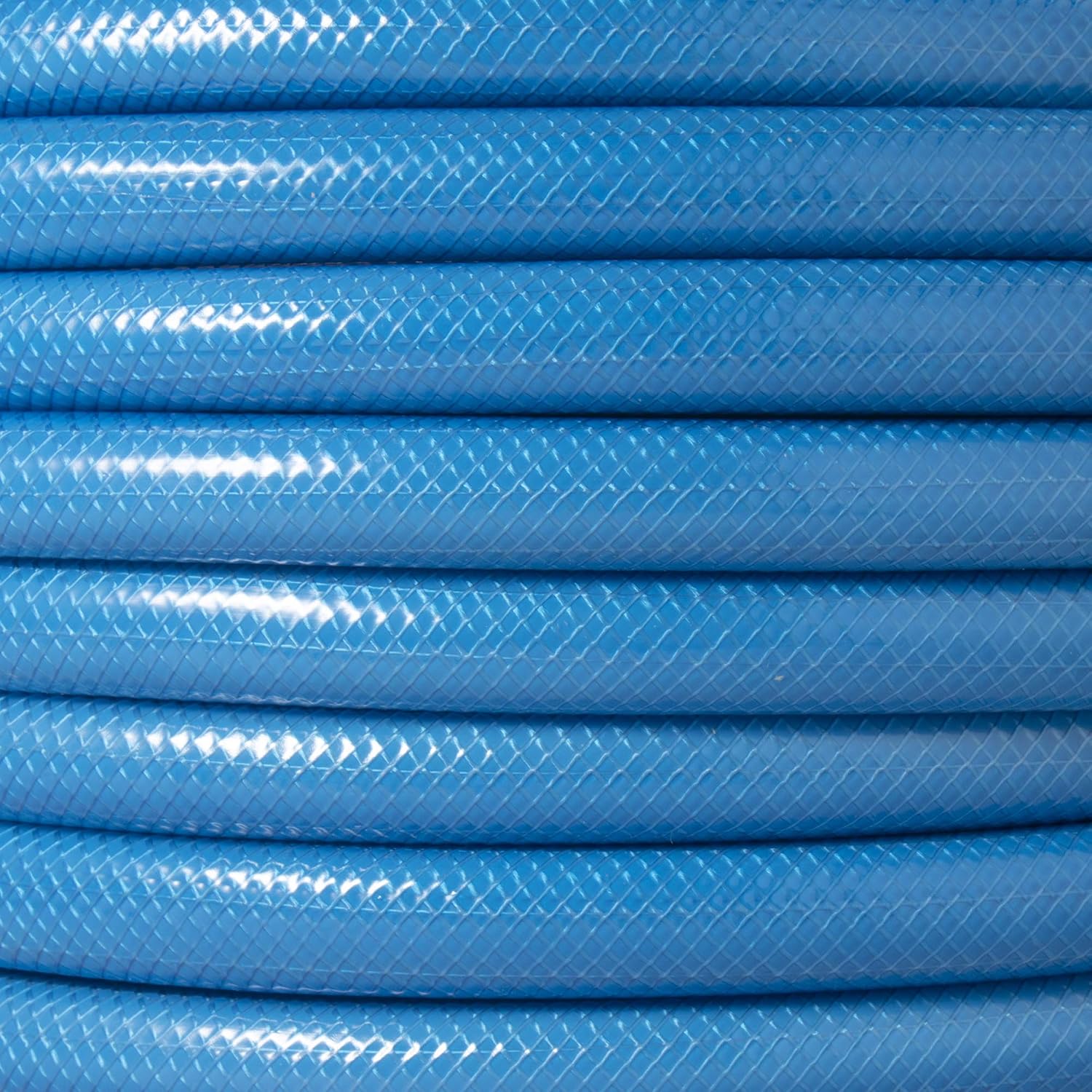 Detalle 2 de アイリスオーヤマ 136612 耐圧糸入りカットホース 内径15mm・外径20mm 30m ブルー