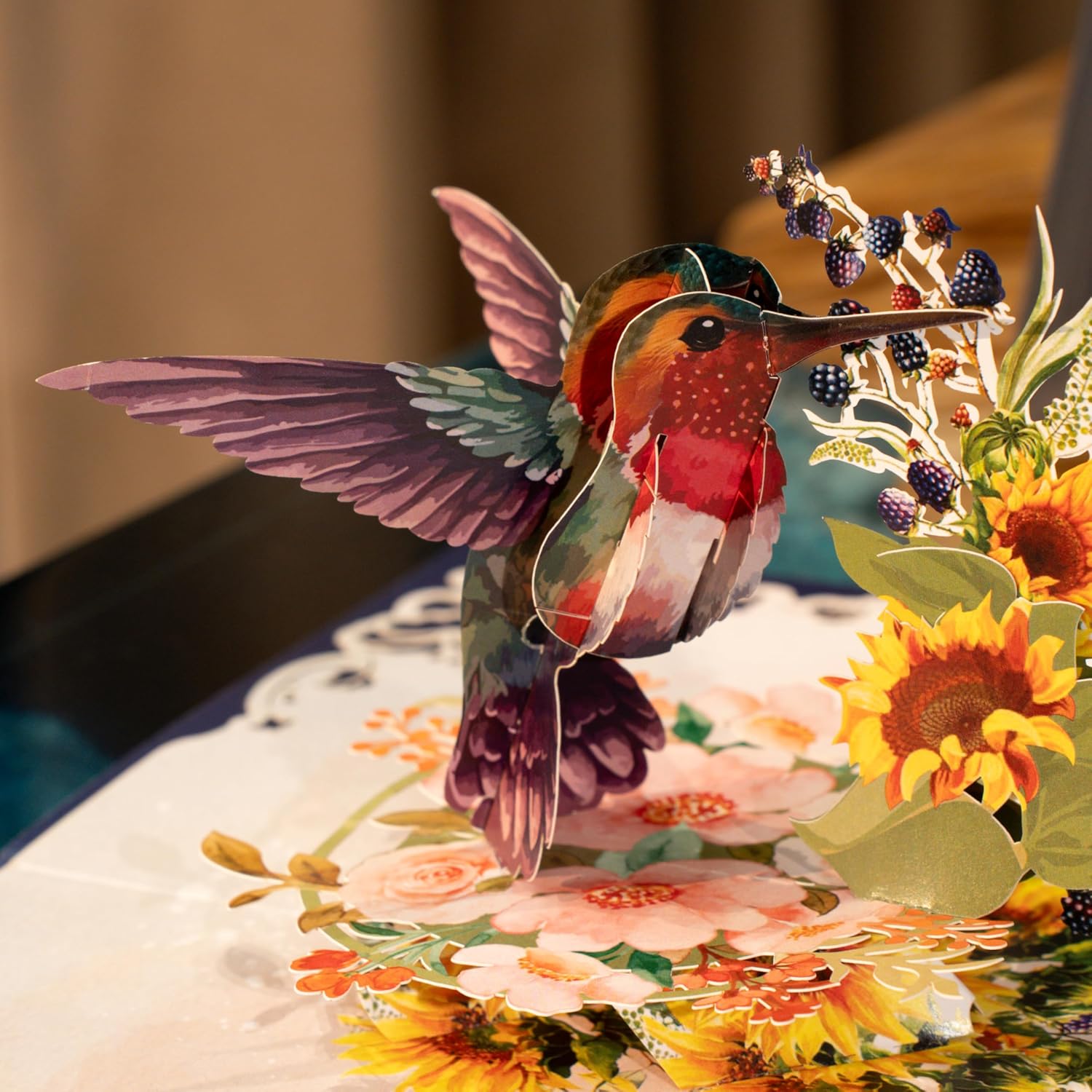 Thumbnail 4 de CUTPOPUP Mother's Day Card Pop Up – Humming Bird Sunflower, 6x8in
