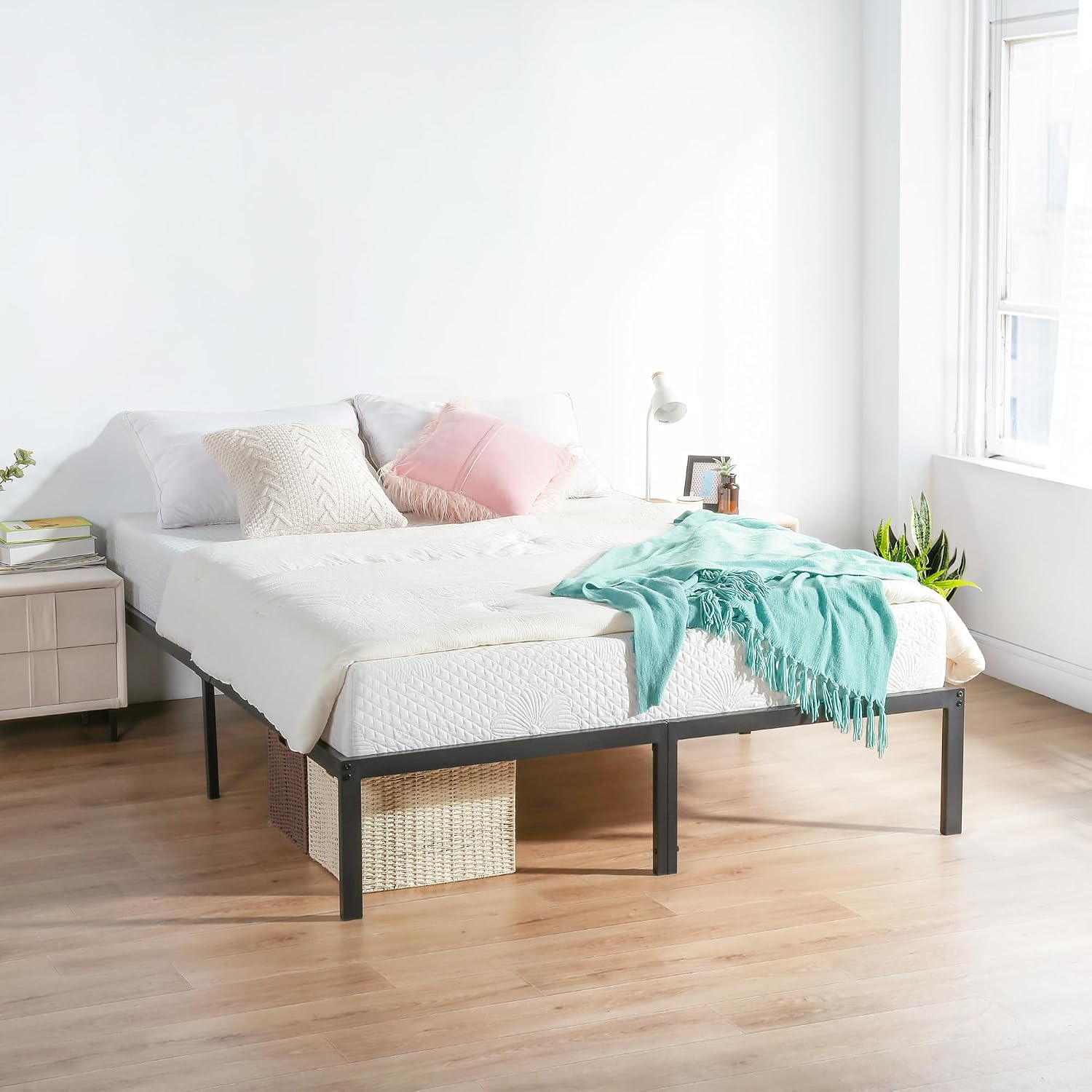 Detalle 2 de Olee Sleep Steel Platform Bed Frame, Cal King Size