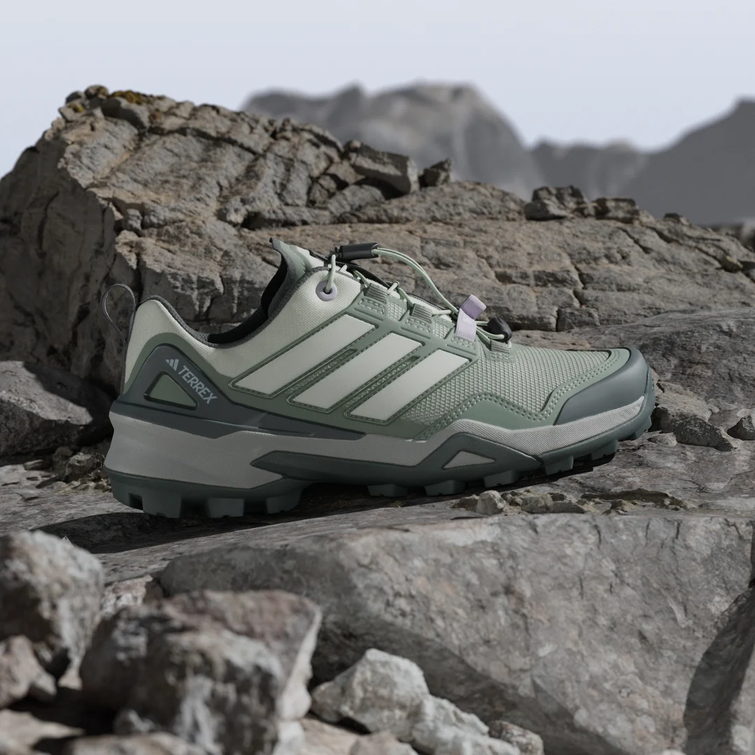Detalle de Zapatilla Terrex Skychaser Hiking de Adidas – versátil, para tus rutas de montaña